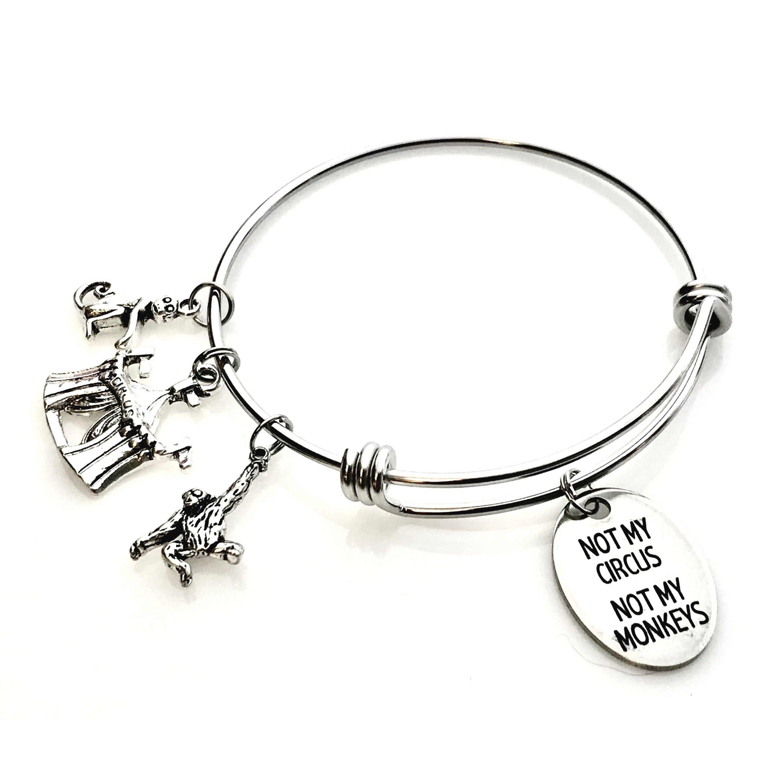 https://i.etsystatic.com/7187605/r/il/e9c402/3935893294/il_fullxfull.3935893294_4xle.jpg