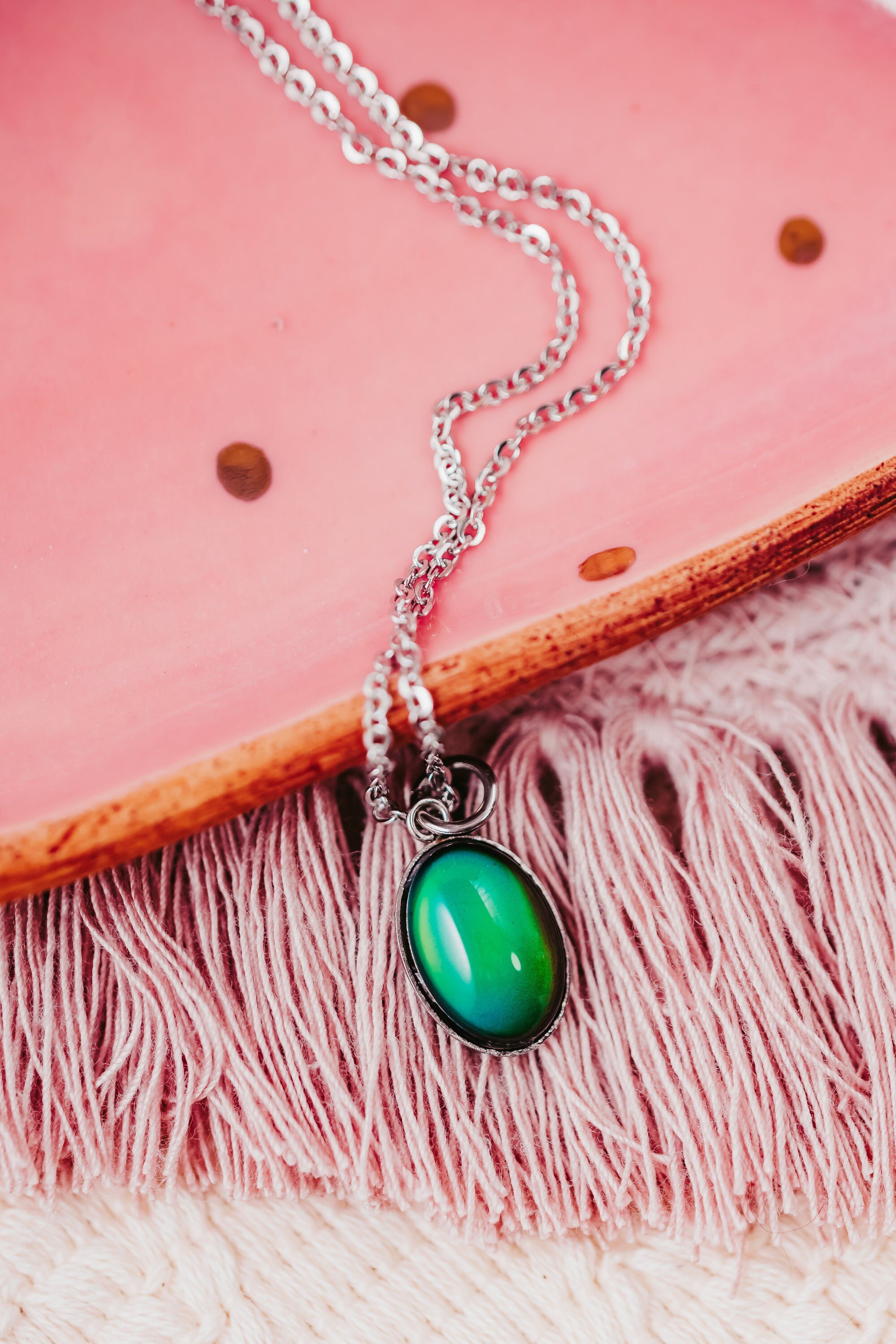 https://i.etsystatic.com/7187605/r/il/cf9404/3990982632/il_fullxfull.3990982632_agzp.jpg