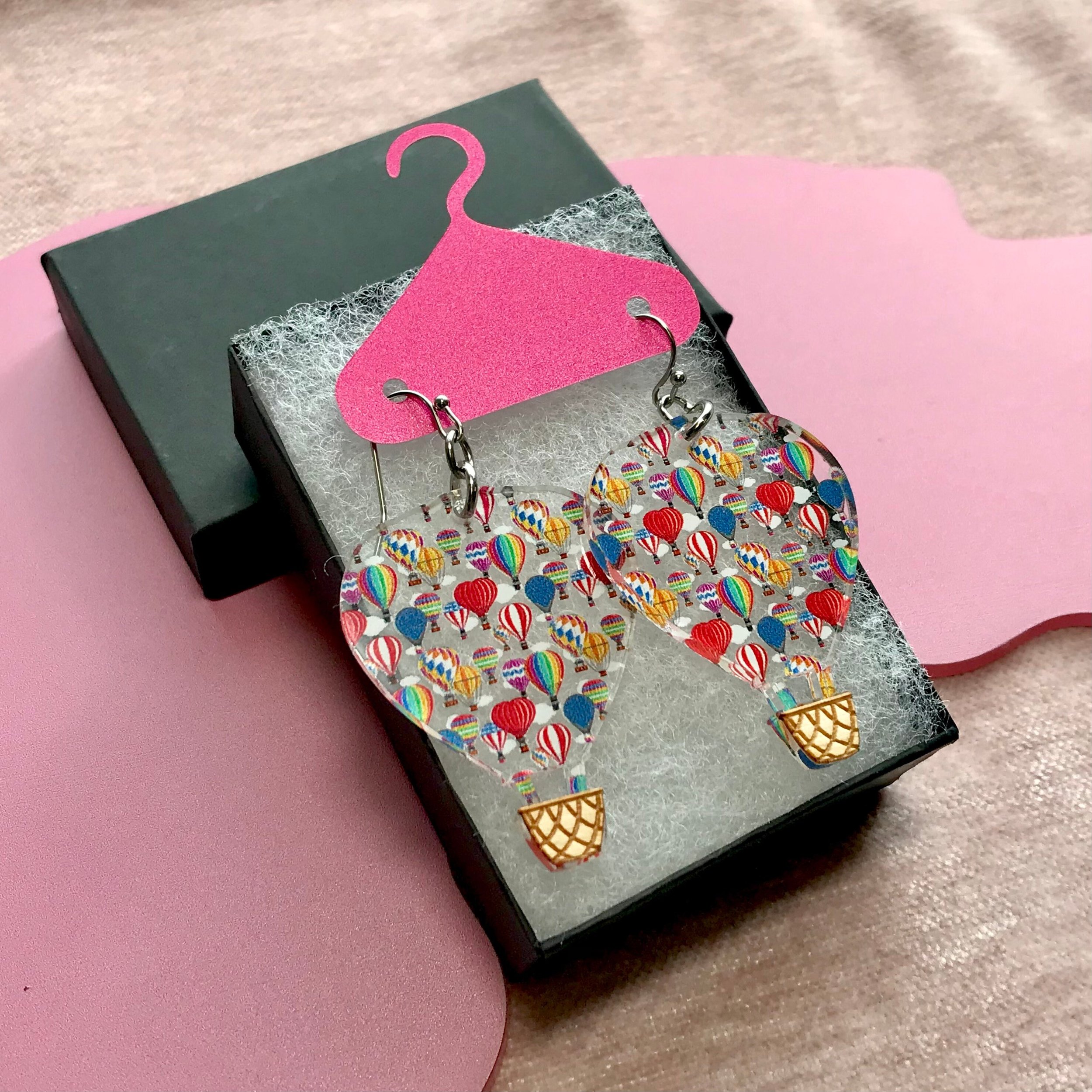 https://i.etsystatic.com/7187605/r/il/06e4f9/5043164425/il_fullxfull.5043164425_gfmt.jpg