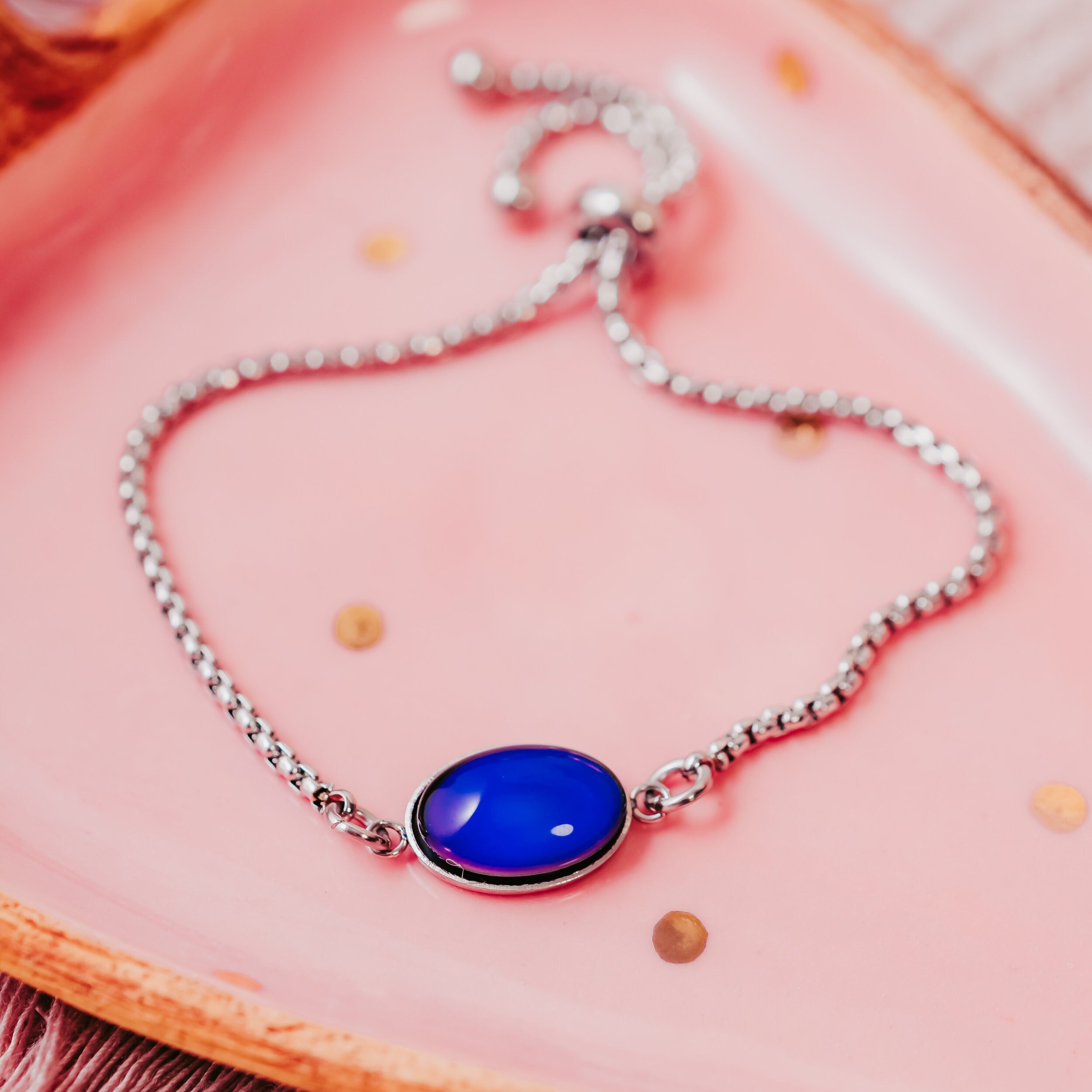 https://i.etsystatic.com/7187605/r/il/2c9c42/4038583787/il_fullxfull.4038583787_3met.jpg