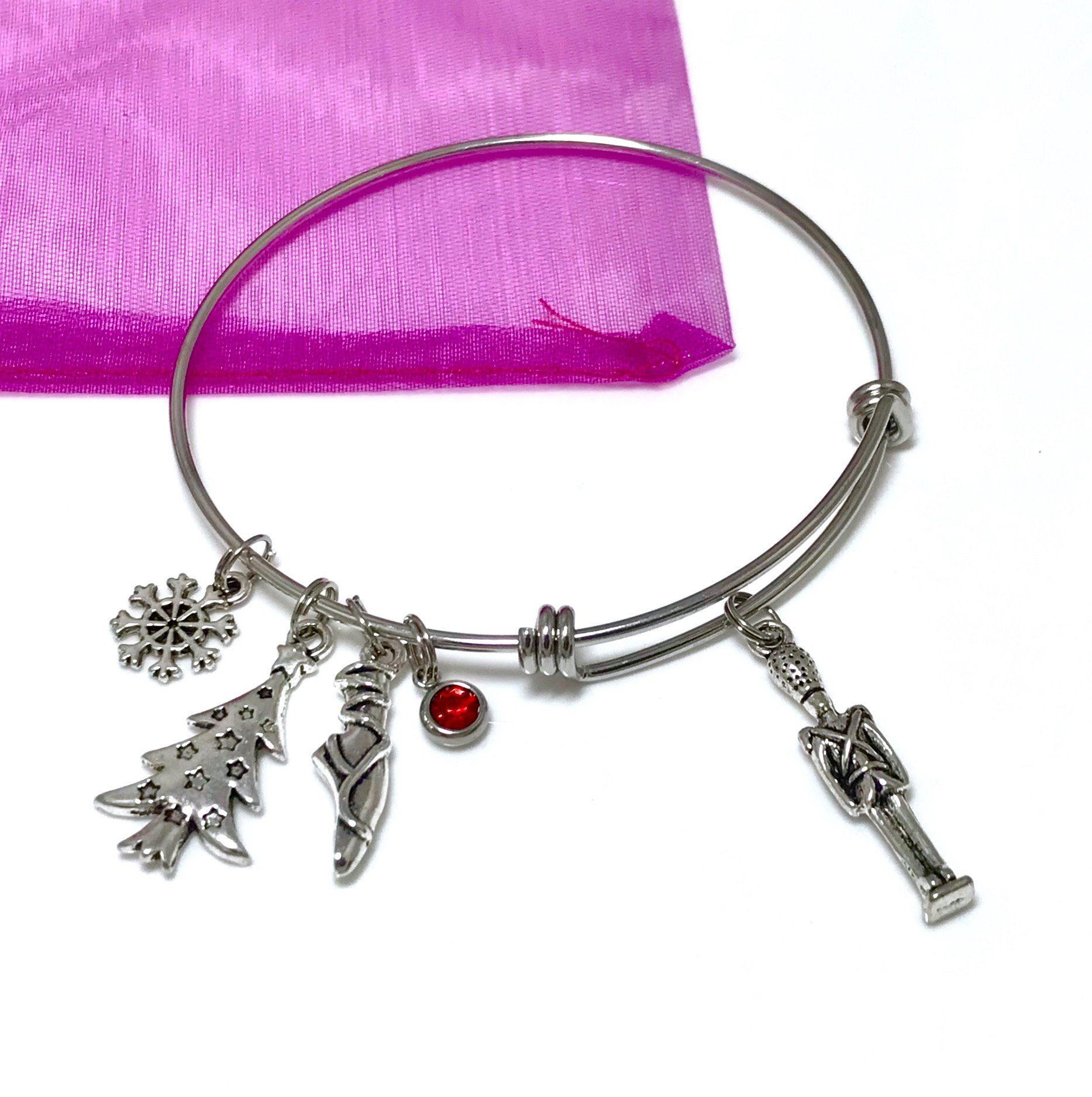 https://i.etsystatic.com/7187605/r/il/86ab7a/2135326659/il_fullxfull.2135326659_1c3z.jpg