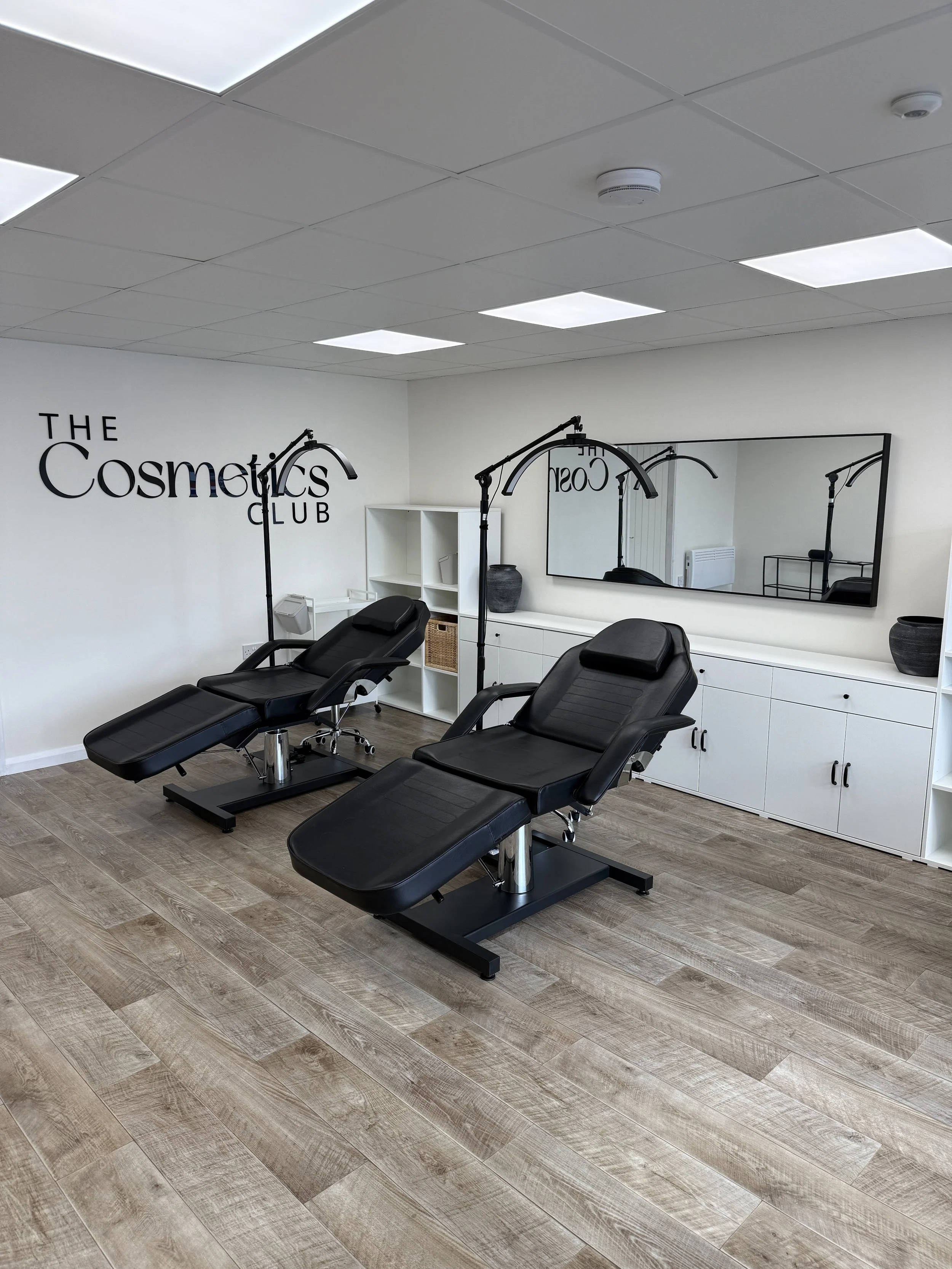 The cosmetic club