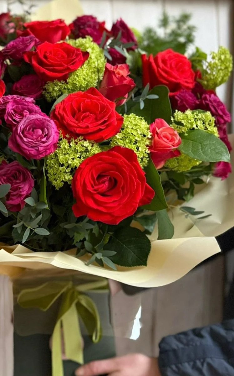 isleworth flower shop copy.jpeg