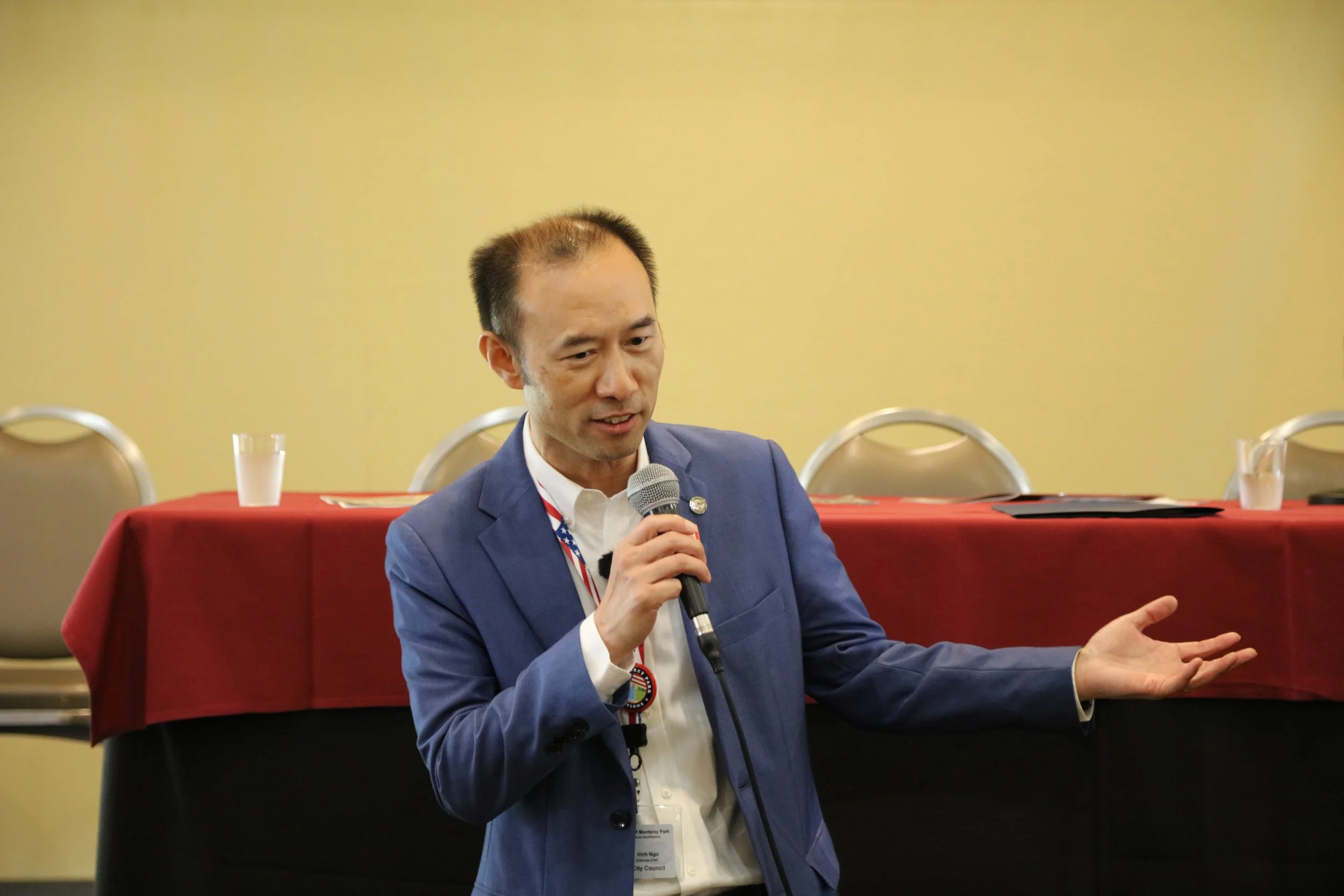 AAEDE's 15th Annual Job & Career Fair — Guest speaker Vinh T. Ngo of Monterey Park and Bank of America shares his unique insights.
