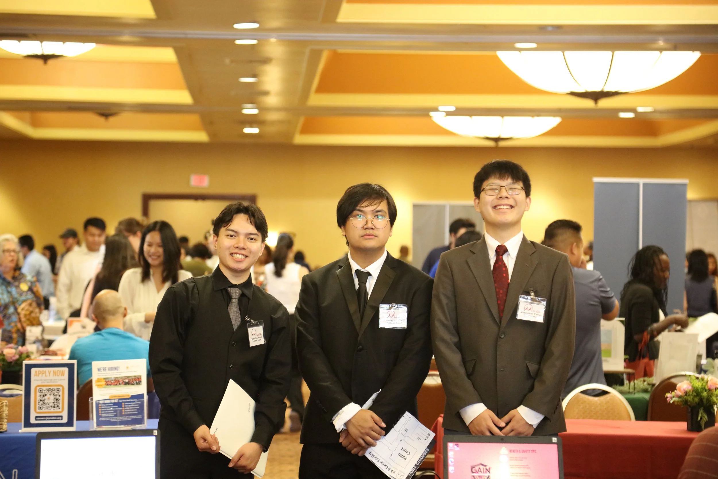 AAEDE's 15th Annual Job & Career Fair — Job seekers connect with career resources through interview workshops, résumé critique, and a presentation from CSC.