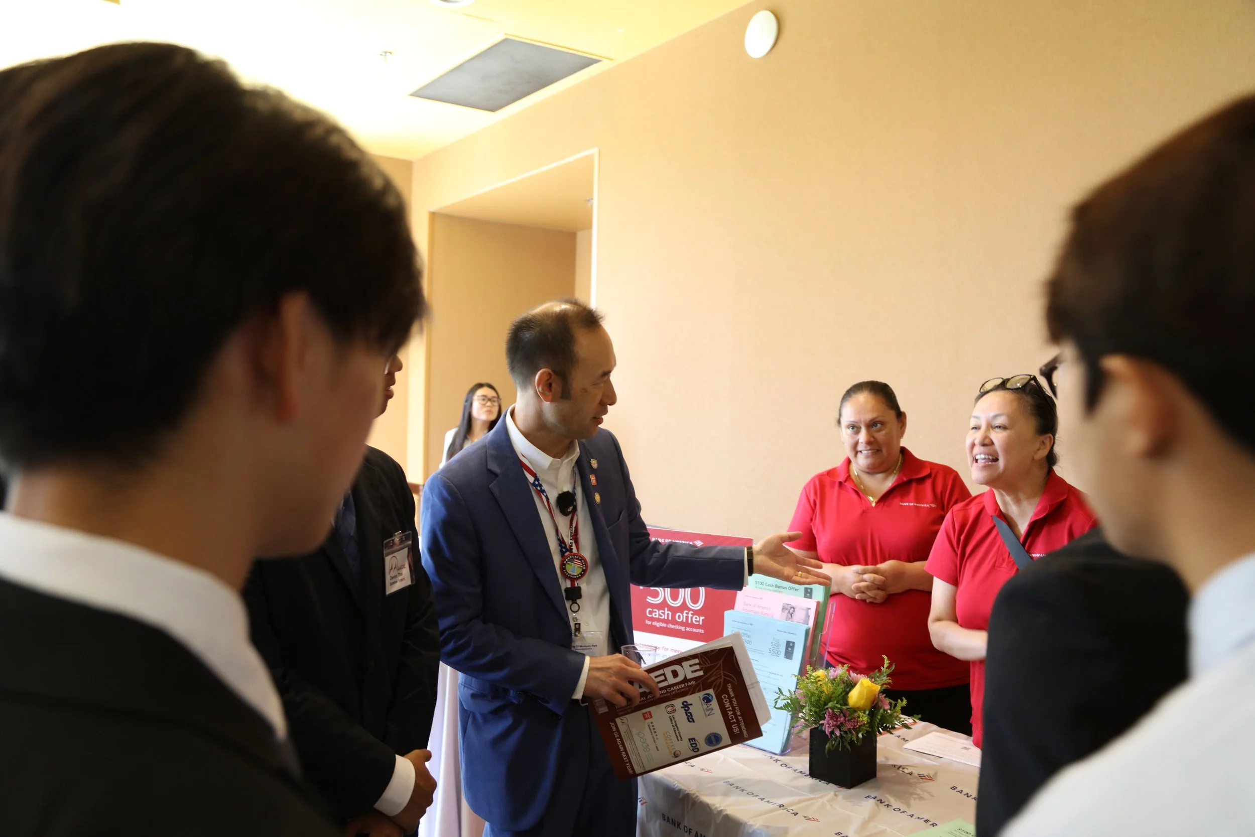 AAEDE's 15th Annual Job & Career Fair — Guest speaker Vinh T. Ngo of Monterey Park and Bank of America shares his unique insights.