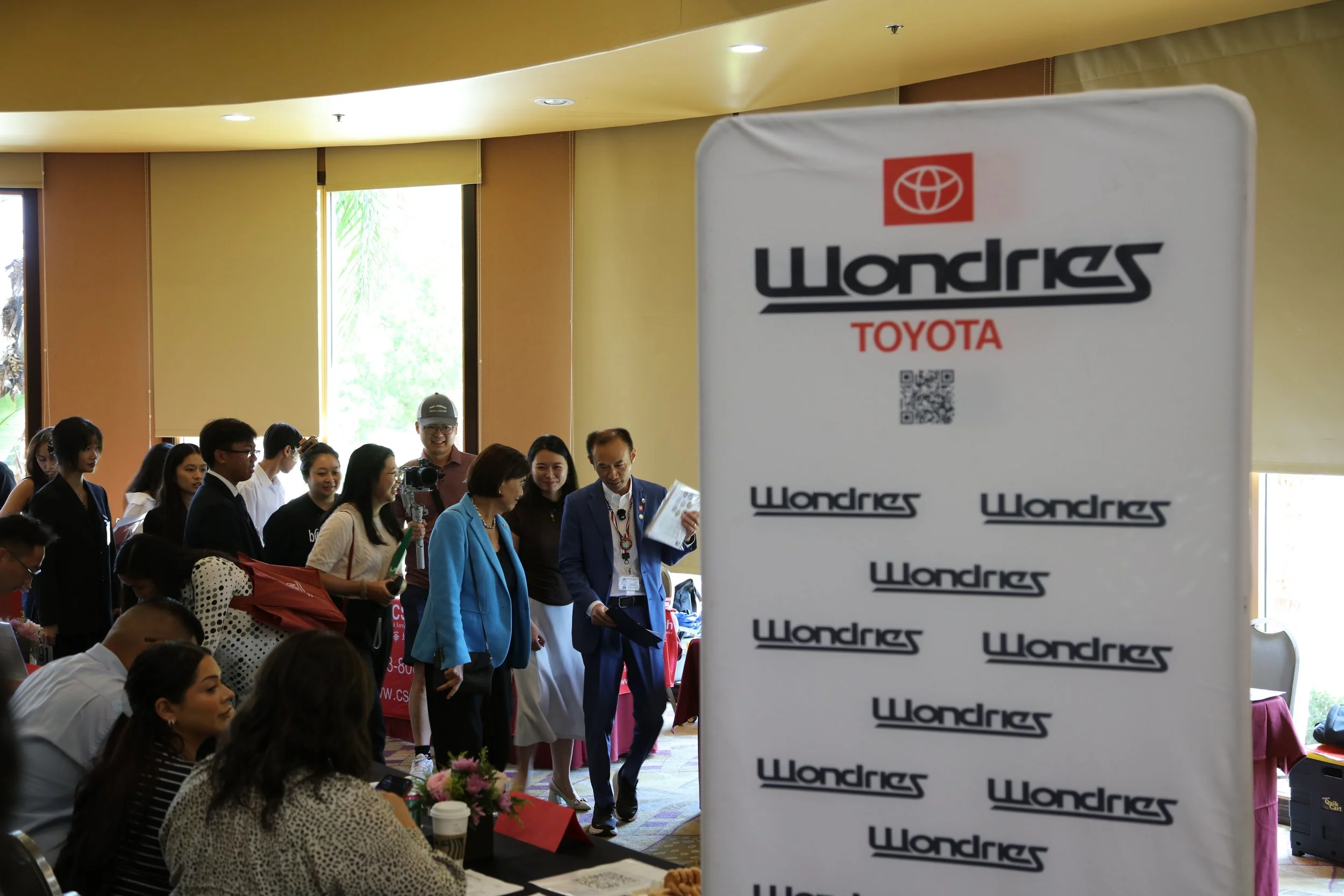 AAEDE's 15th Annual Job & Career Fair — Guest speakers Judy Chu of the United States House of Representatives and Vinh T. Ngo of Monterey Park and Bank of America share their unique insights.