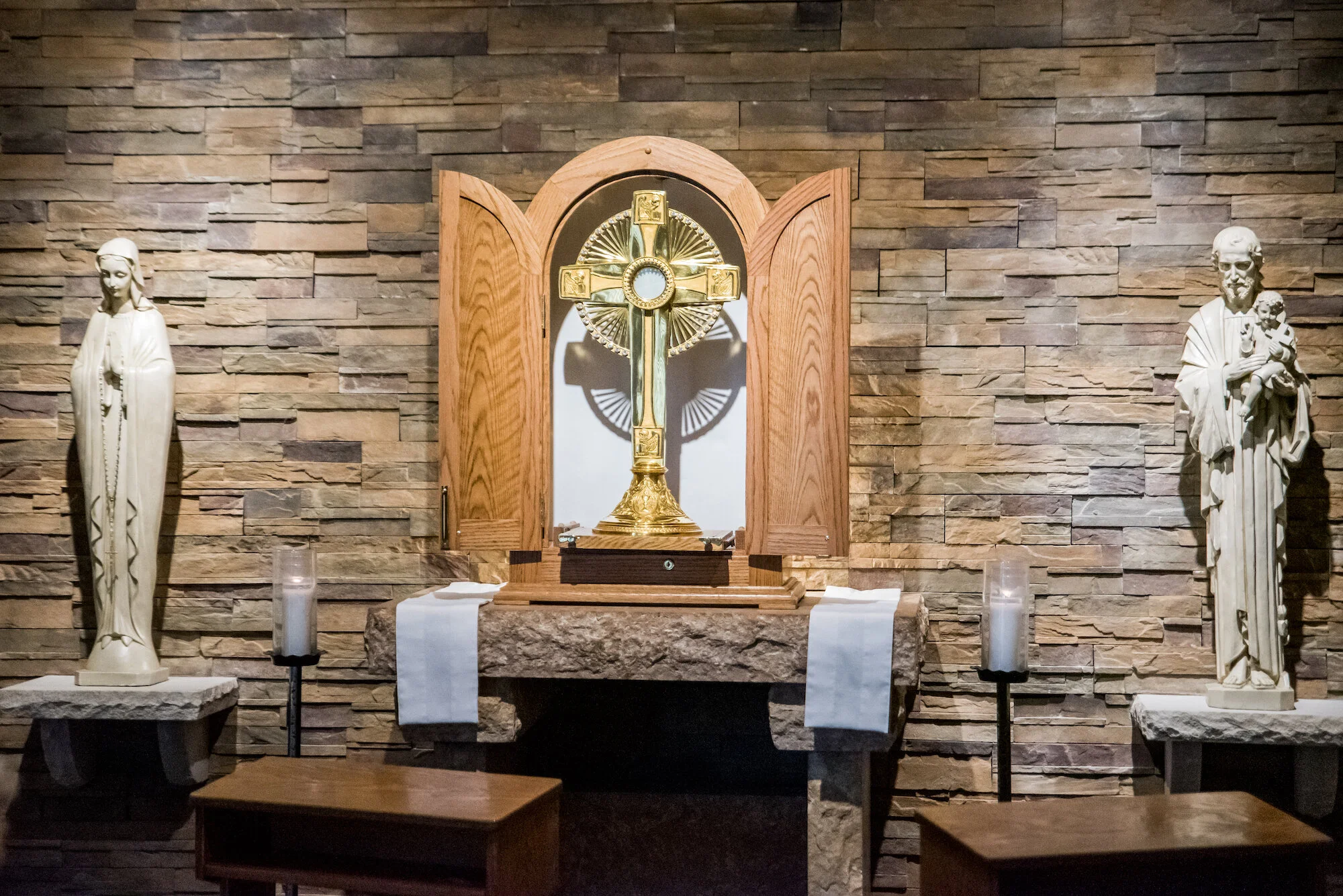 Adoration Church Of The Blessed Sacrament