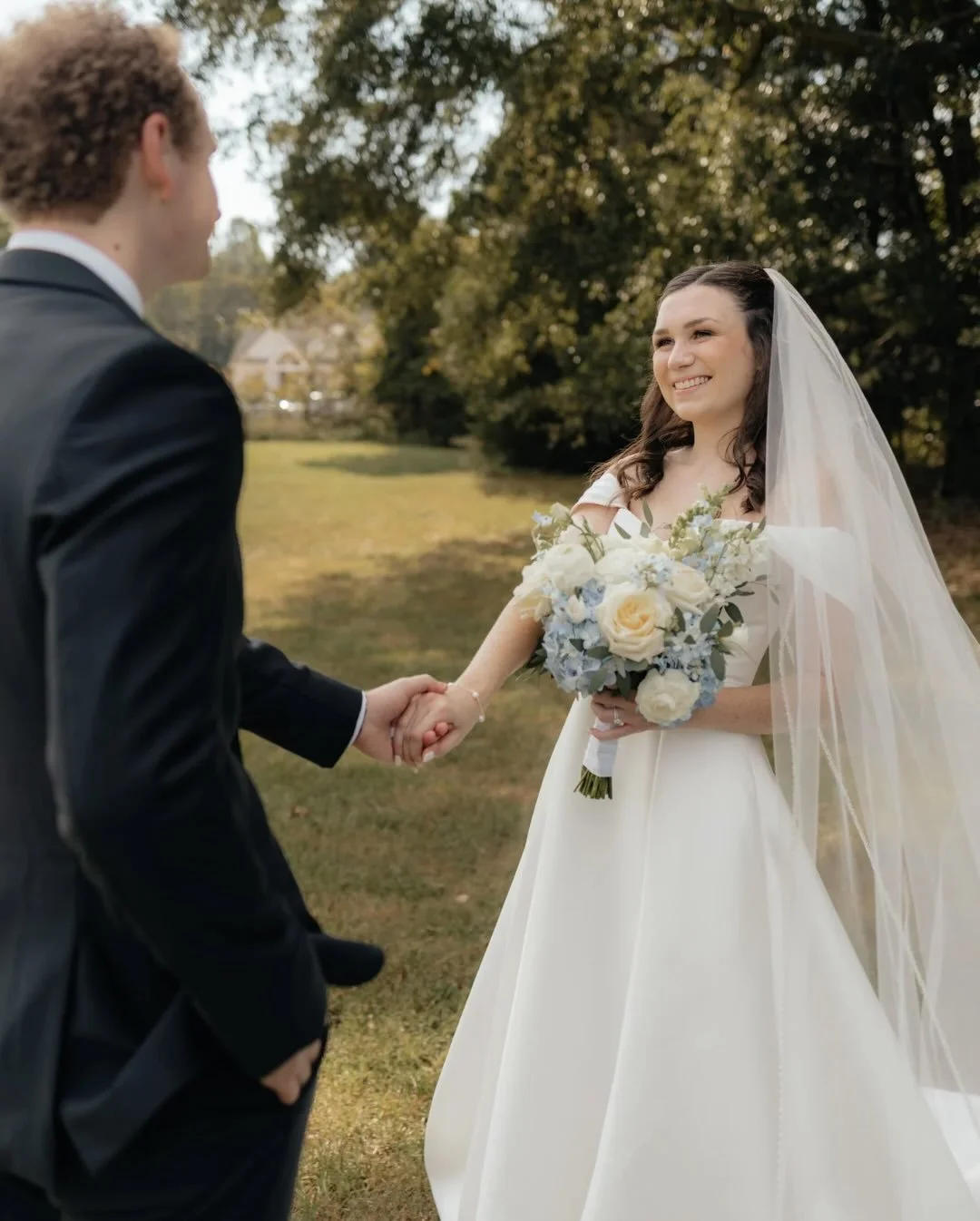 few more photos from Sarah &amp; Andrew&rsquo;s day 🫶

&bull;
&bull;

#wedding #georgiaphotographer #photography #weddingphotographer #engagementphotographer