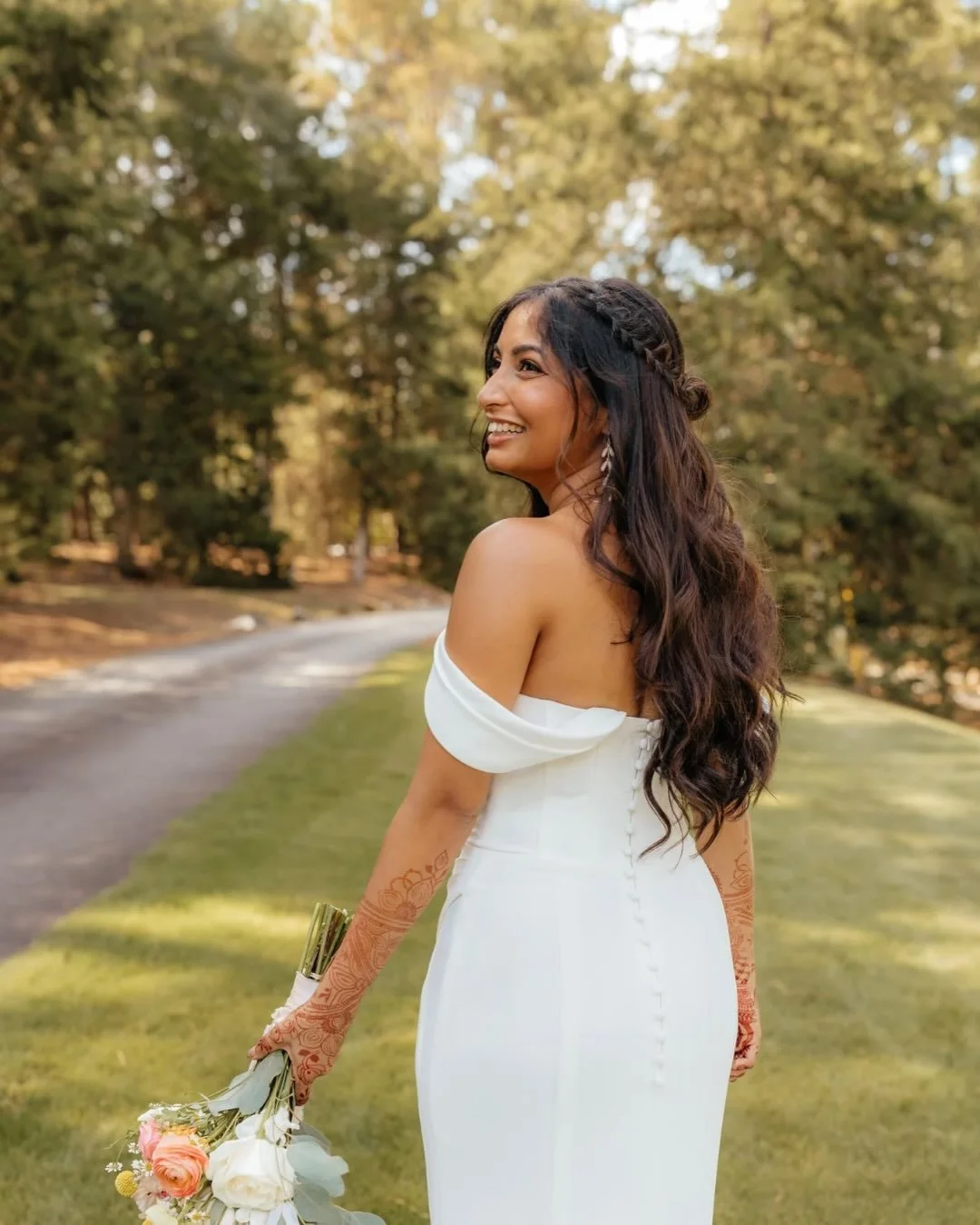 in honor of warmer weather being right around the corner, I thought I would share some photos from Jett + Kirtana&rsquo;s wedding 🤍

#georgiaweddingphotographer #wedding #2026bride #weddingphotographer #photography