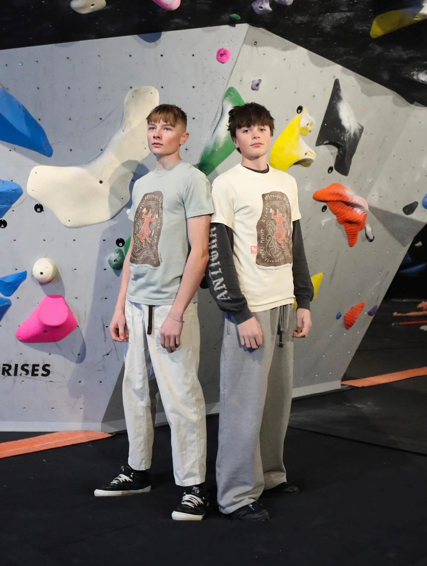 Plastic Fantastic &rsquo;26 Comp Tees
🔮 Order yours today in our webshop (link in bio will take ya right there) ✨
🧙🏽&zwj;♂️There will be no physical tees for sale the day of the comp. You can only order them through the web shop

$22
Ivory + Bay

