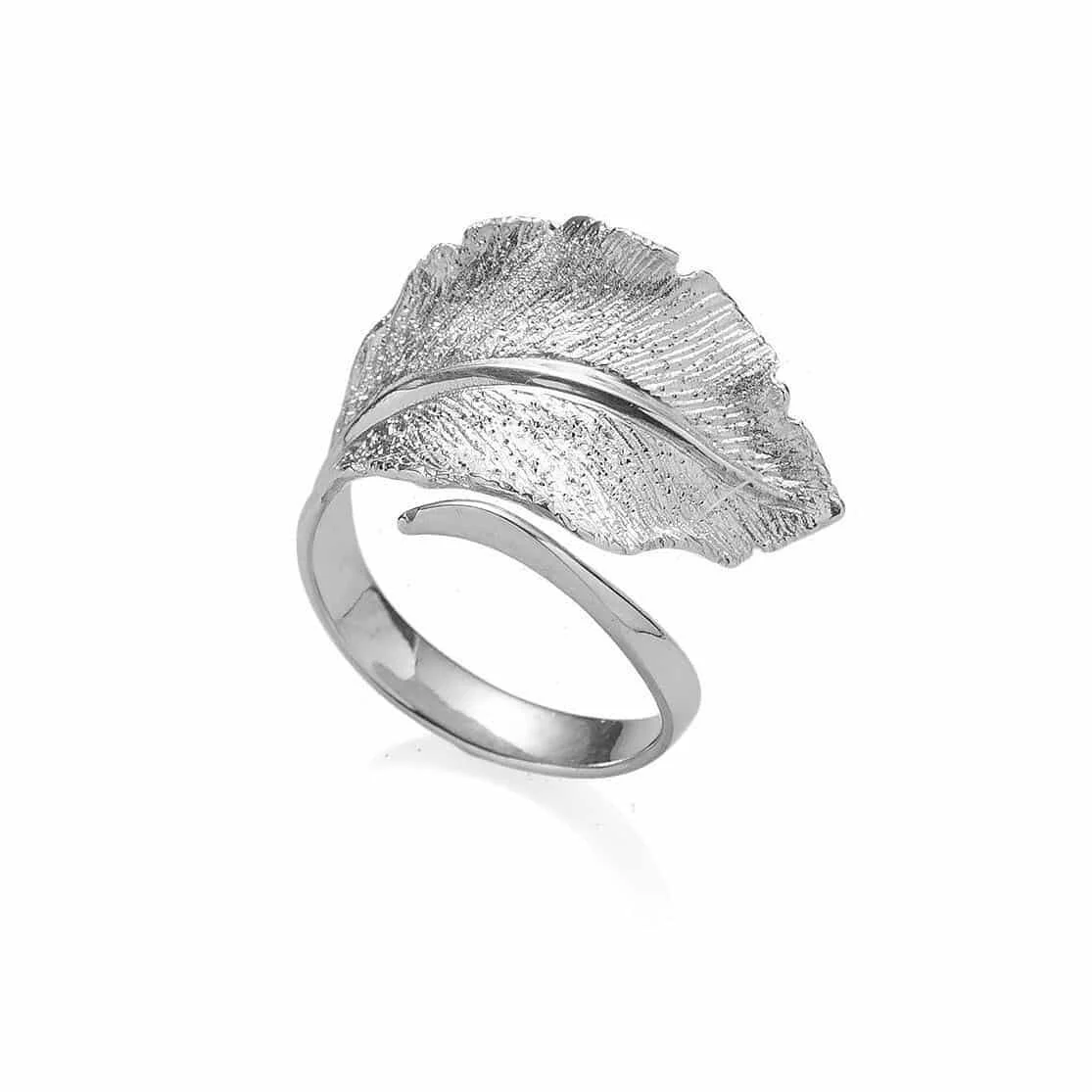 Who needs this ring in their jewelry box??
Read all about Argent Basic and their story at www.subicres.com/argentbasic!! Wholesale Inquiries➡️subicres@gmail.com or DM us here!! #subicres #argentbasic #silver #trendy #mediterranean #mediterraneanstyle