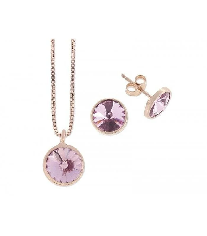 Pretty in pink!!...and rose gold! Check out more of Liska's Swarovski collection at www.subicres.com/womens-swarovski! Handcrafted sterling silver from Spain!

Link in bio!  #subicres #liska #liskajoyas #swarovskicrystal #swarovski #swarovskijewelry 