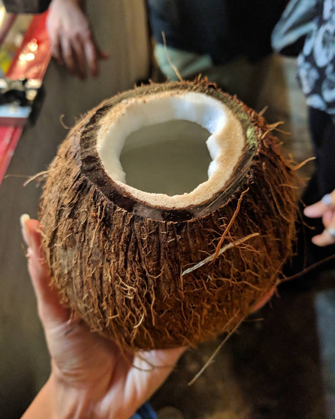 Lucky for me, I have a buddy who can crack me a fresh coconut so I can stay hydrated ;) @pips_coconut_ladies thanks for having the best spot for refreshment at the #sangennarofeast !