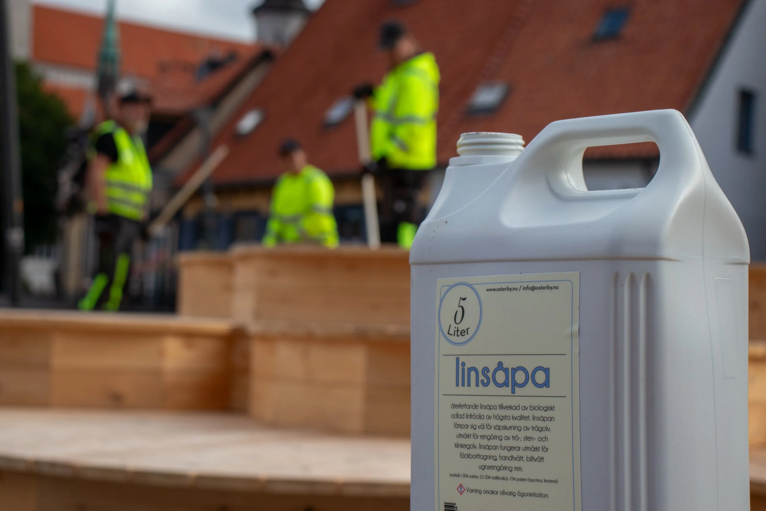 Maintenance after a few weeks of use - Linseed oil soap treatment.