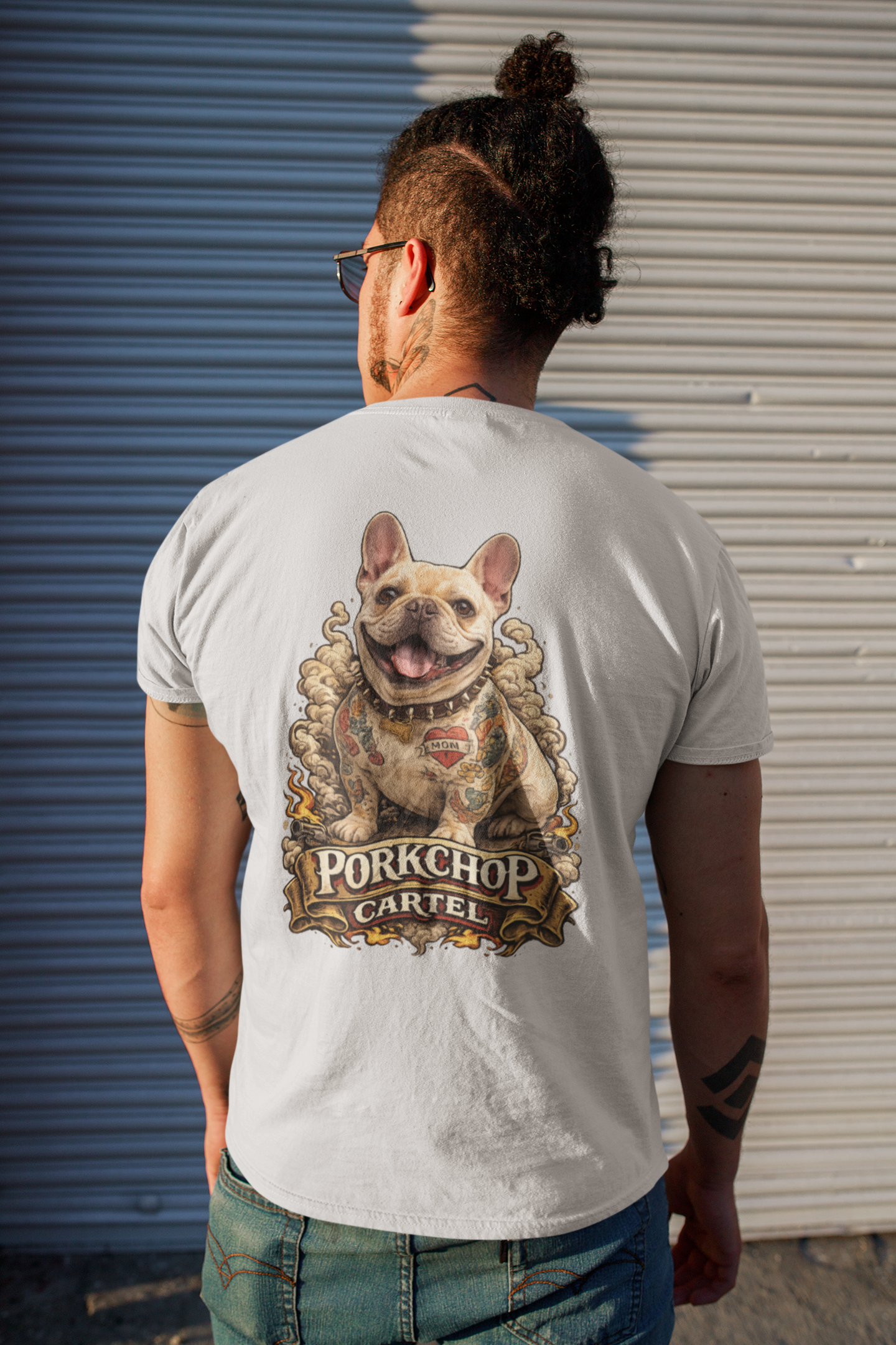 lifestyle-mockeup-man-wearing-ice-grey-back-tshirt-porkchop-cartel-tattooed-frenchie-with-mom-heart.png