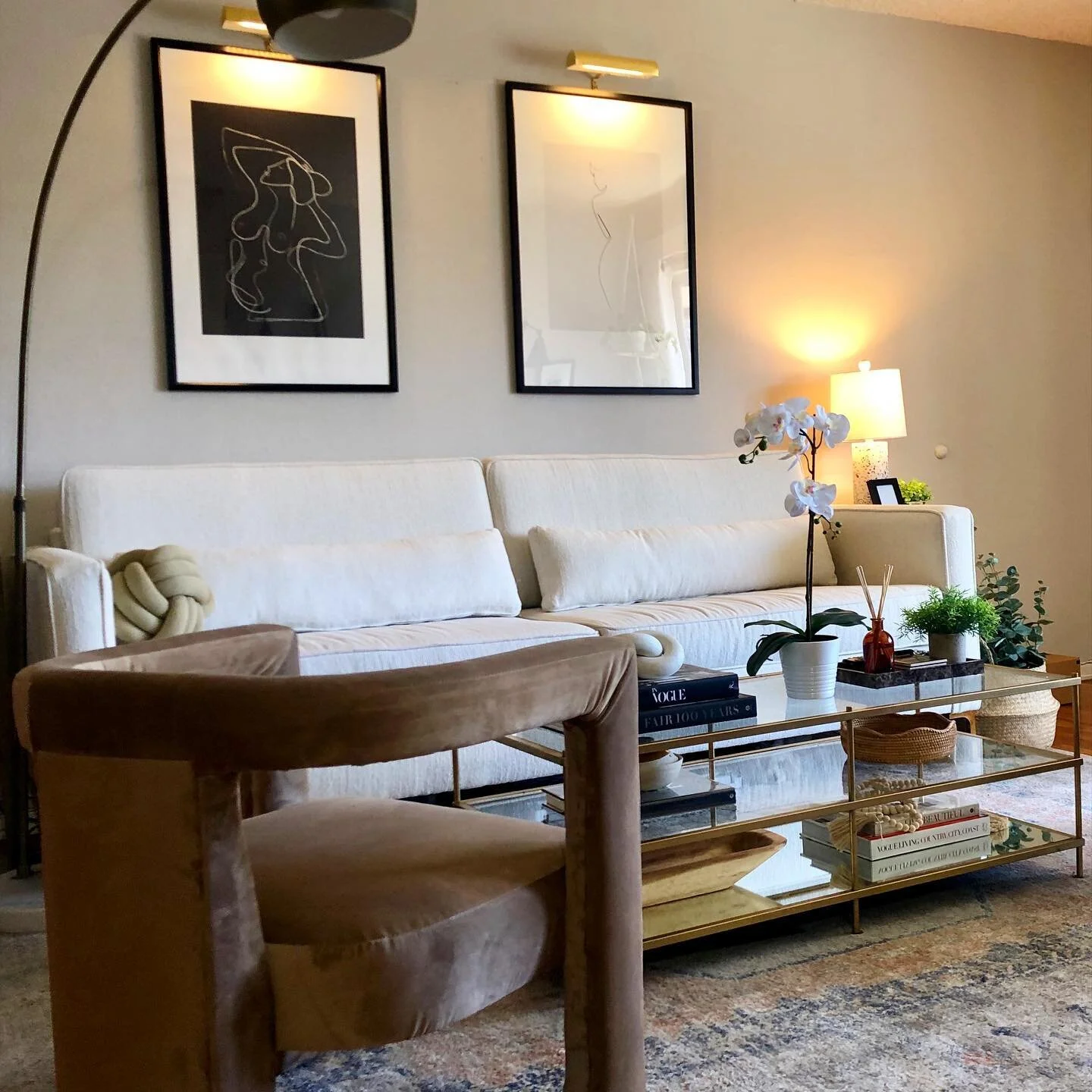 Cozy

#nachtinteriors #interiordesign #interiordecor #interiordecor #homedecor #homesweethome