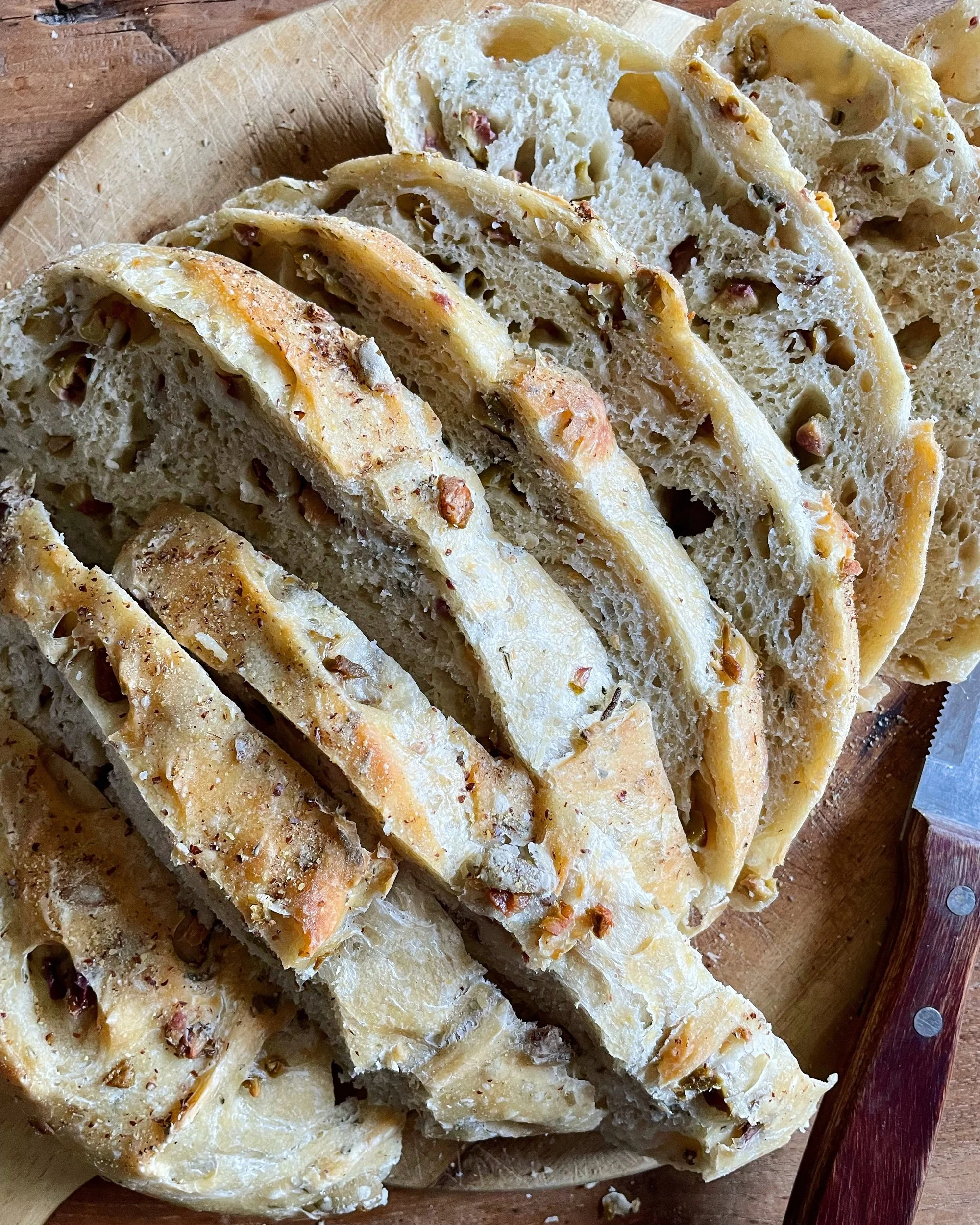 NoKnead Rosemary Parmesan Artisan Bread. Harvest & Nourish