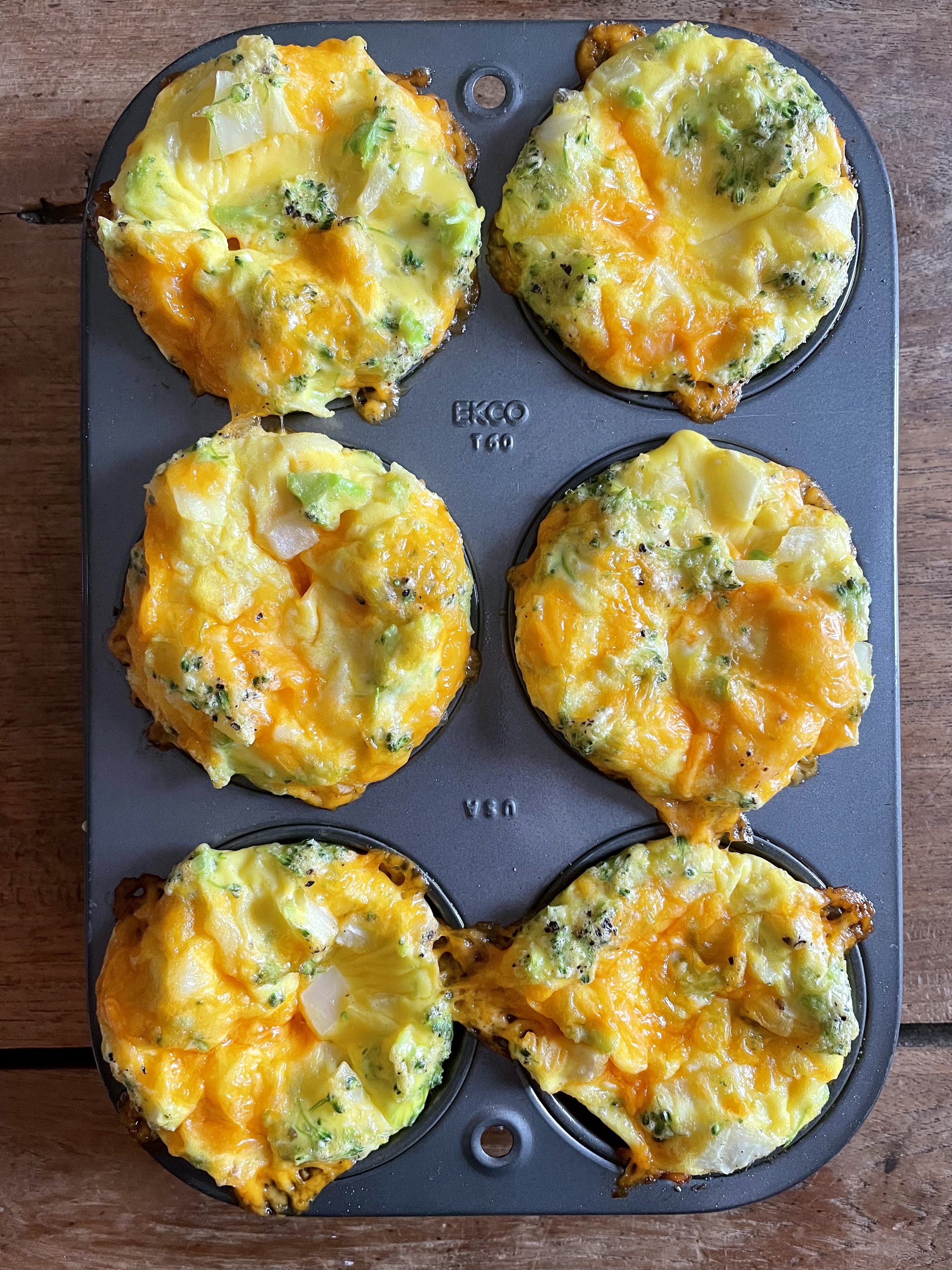 Broccoli Cheddar Egg Muffins. Harvest & Nourish