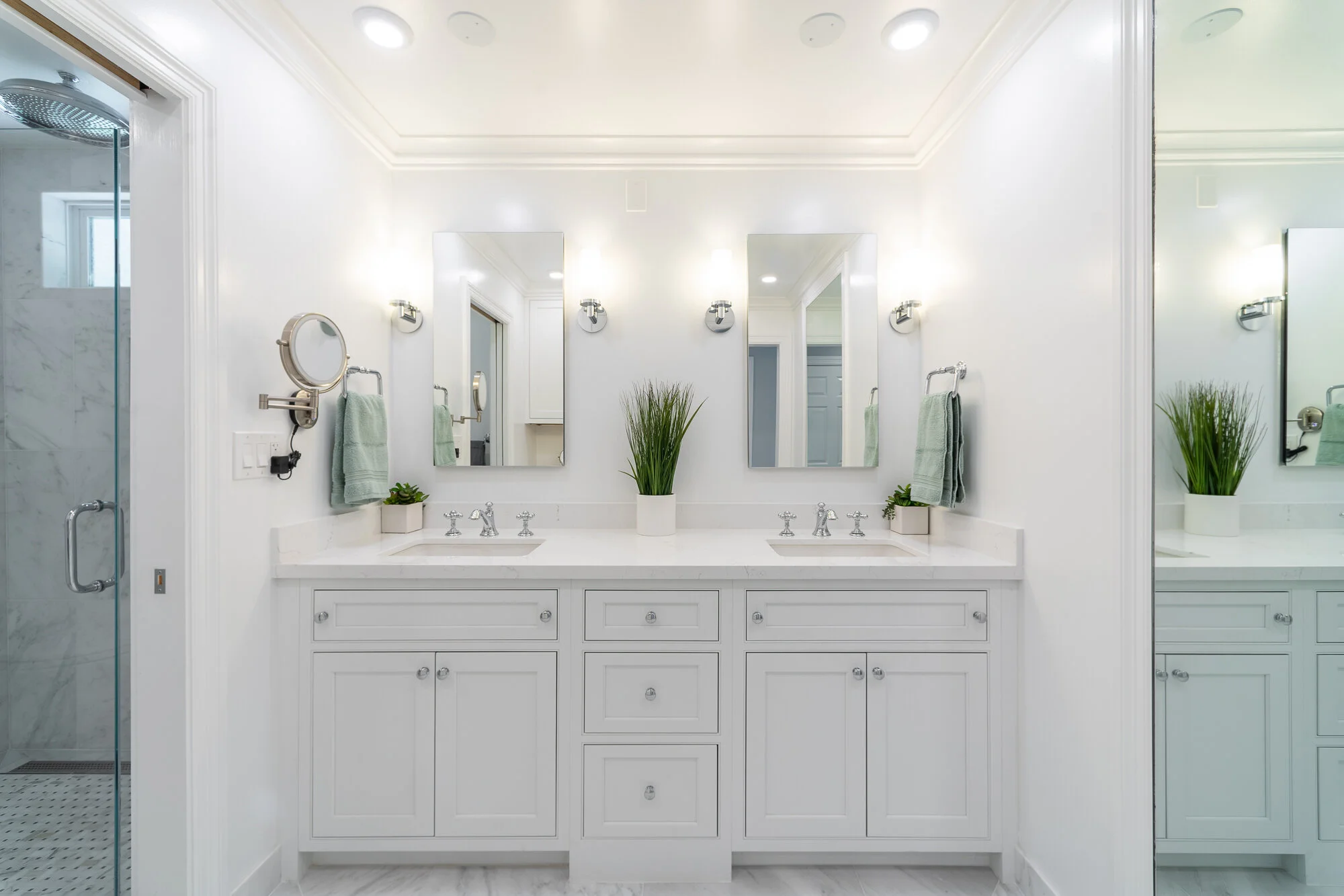 Golddberg bathroom keep ss1.jpeg