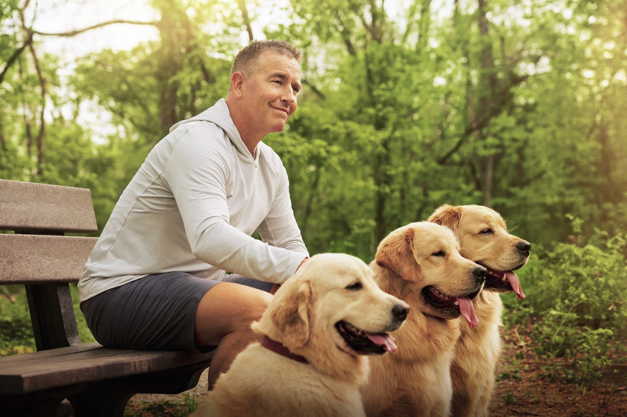 Such a sweet time running around with these pups and the charismatic Kirk Herbstreit in Cincinnati! Dogs make life better and this shoot was full of happy pups. 1 of 4 pro-athletes for ProPlan Purina.
Thank you @bjorn.bro, @burnstudio.co and @gregha