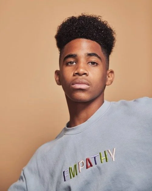 Here's one of the most talented and coolest dancers I know! @thatboibastian is dancing his way up with his creative choreography and it's a joy to capture him! I met Sebastián in 2019 and he's one to watch :D