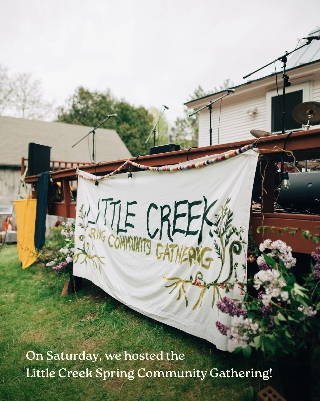 Little Creek!

So much gratitude to all those that made the magic happen: friends, volunteers, sponsors, and of course our beloved host/collaborator @chiarahollender. 🌷

xoxo,
Bella + Carina

📷: @tuccituccitucci