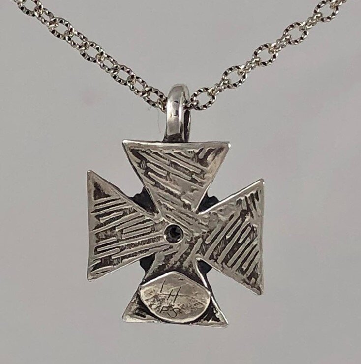 L05420, back.jpg