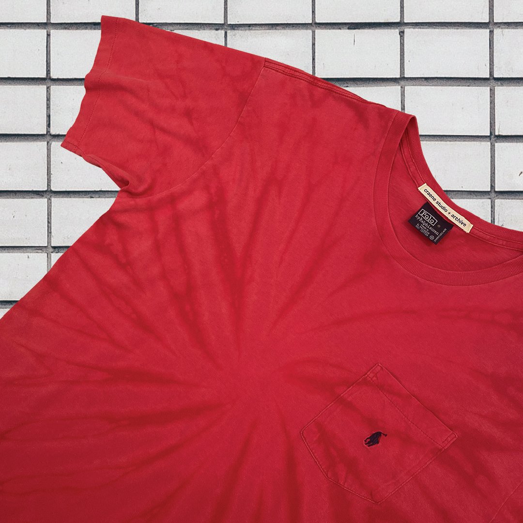 TS230015_RED POLO SPIRAL WASH TEE-02.jpg