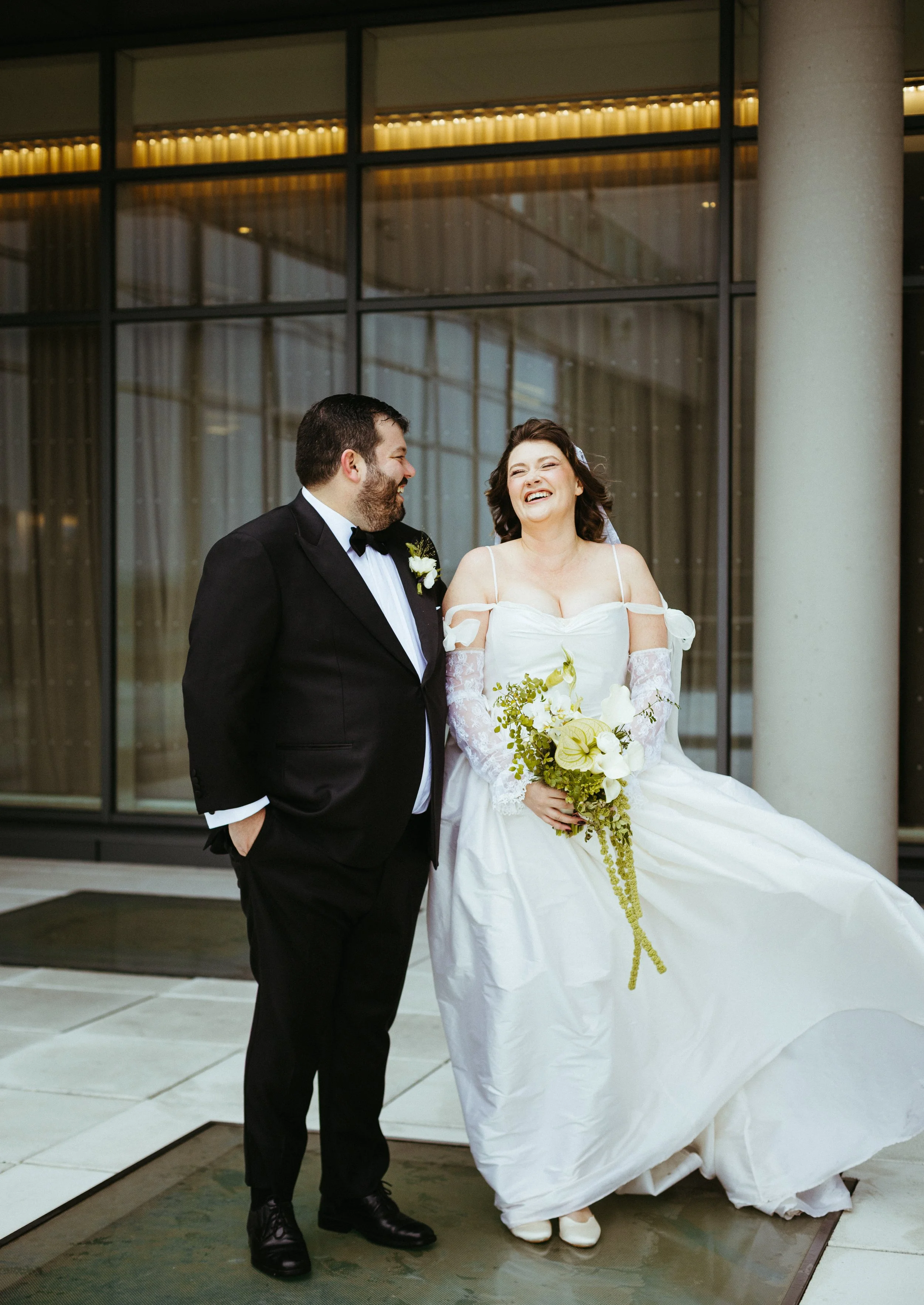 Hotel X: Tory x Mike