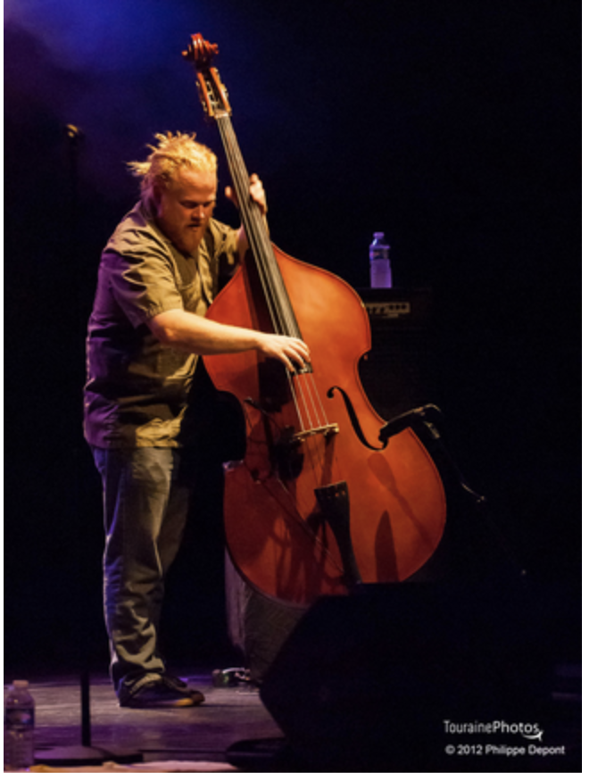 Review in UK's IN-TUNE INTERNATIONAL