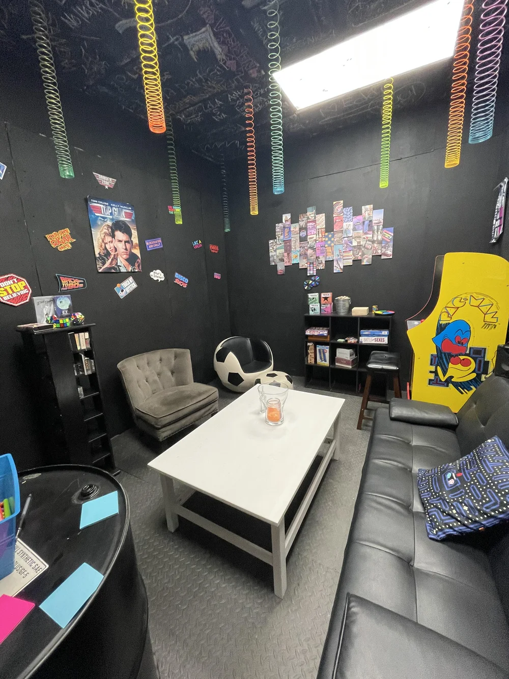 The Smashit House Davie | Rage Room | Axe Throwing | Gaming Lounge | Plate Smashing | Affordable ...