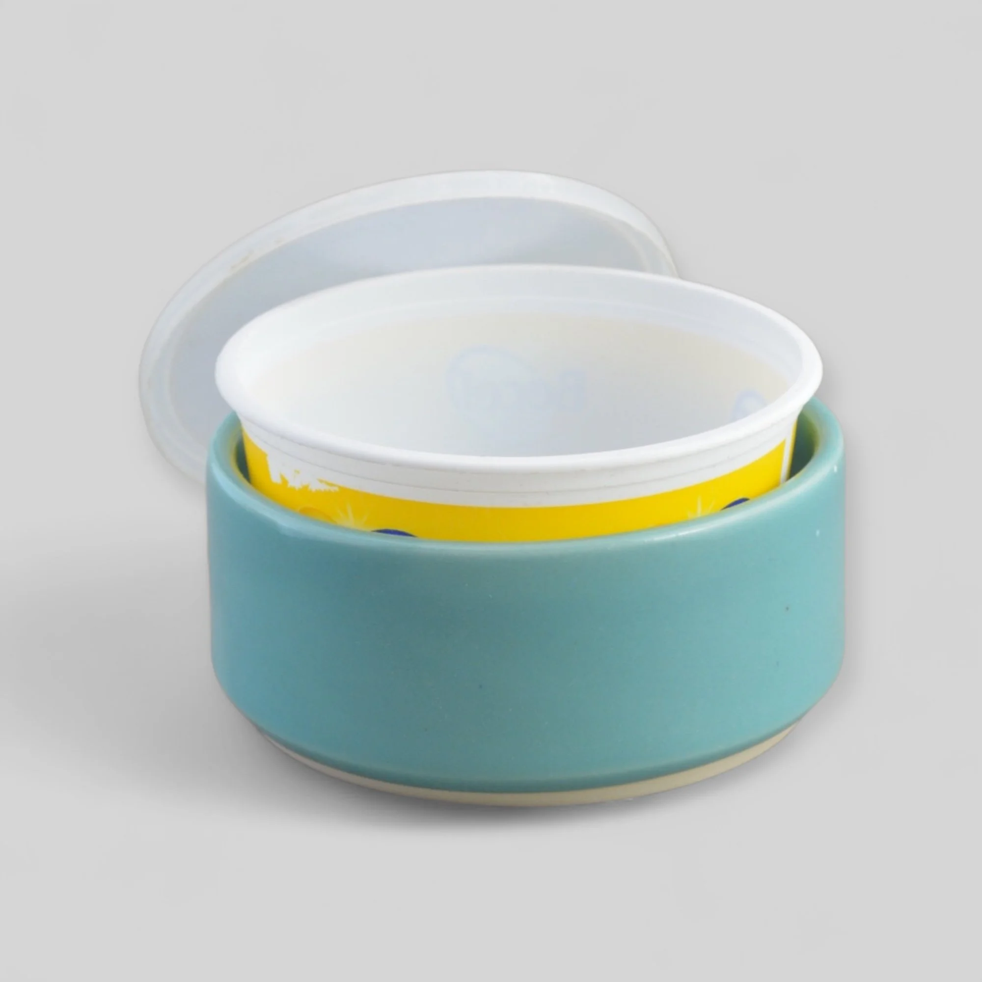 Cache pot margarine turquoise.JPG