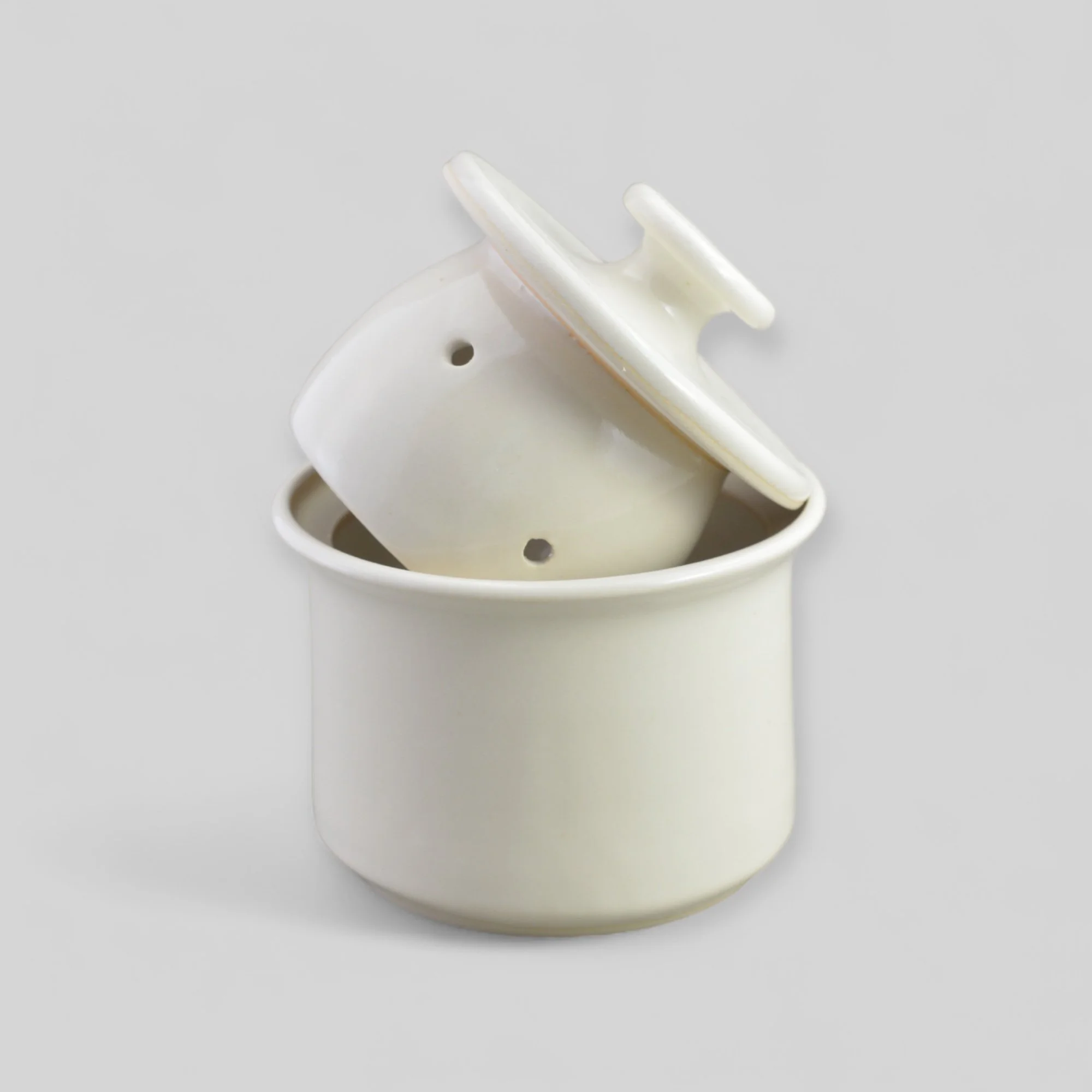 Petit beurrier breton blanc.JPG