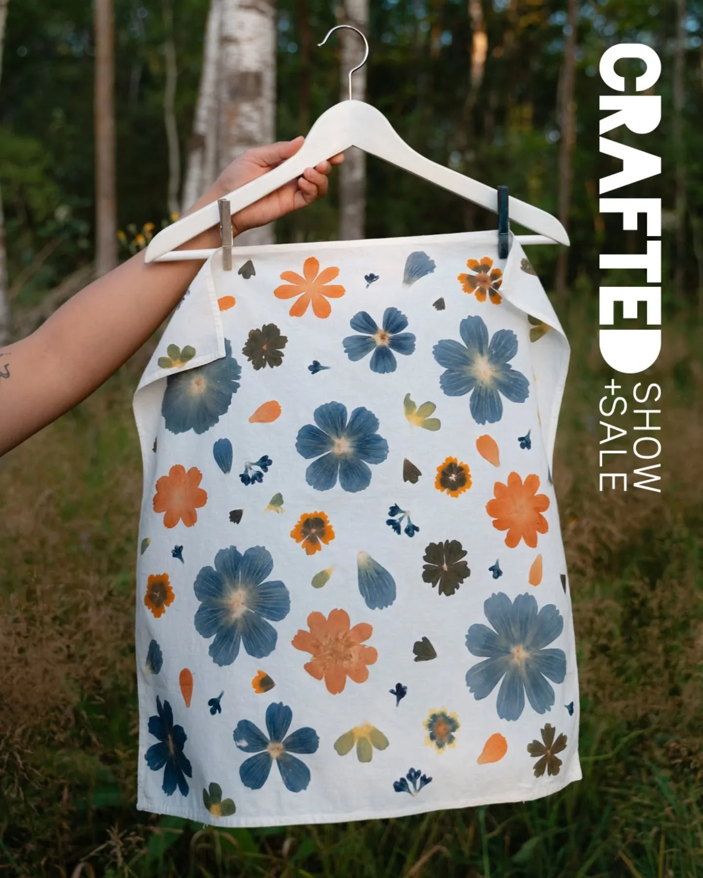 🗓️T minus 4 days until @craftedshowandsale! Are you coming??

✨Find all my handmade, one-of-a-kind, naturally dyed scarves and accessories at my next market at @craftedshowandsale at the @wag_ca 

@craftedshowandsale at the WAG: Nov 7-9
🏷️ Get tick