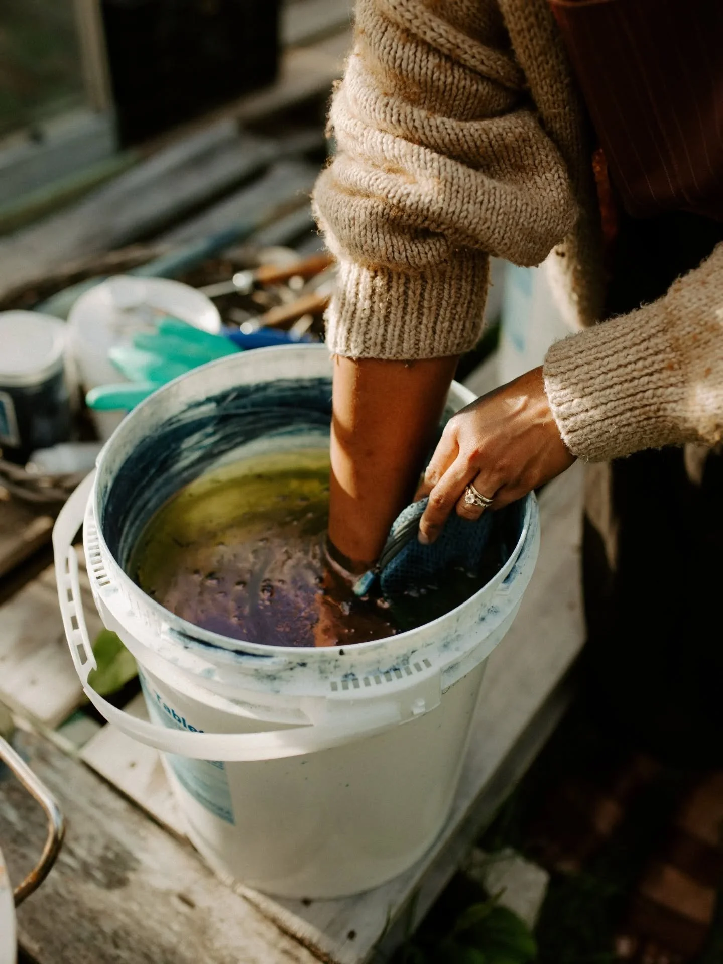 🌀How many times do you think I dip my hands in my indigo vat before it turns blue?

✌🏾And that's just part of my process as I prep for my fall-holiday markets! Come see me and my indigo dyed goods at my next market with @thirdandbird 

✨ MARKET DET