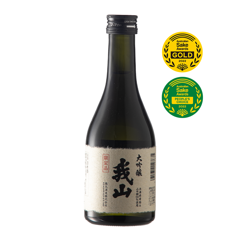 TSR-04 surimi Daiginjo Gazan 300ml with sake awards.png