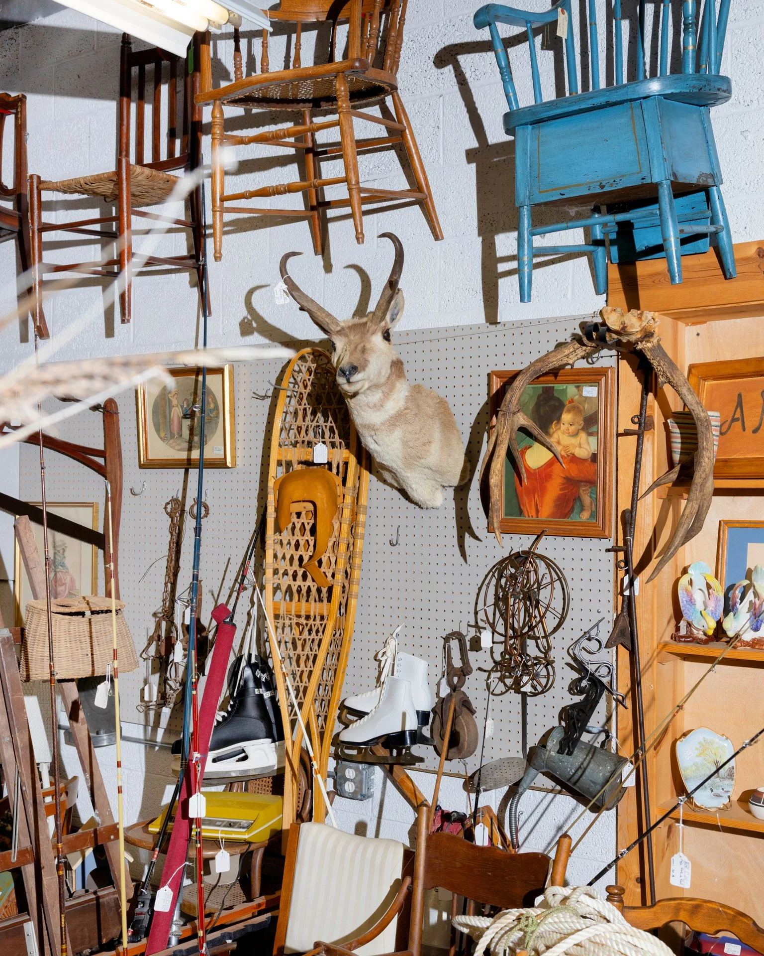 Day 2 D_Elk Rapids Harbor Antique Mall (2)_1.jpg