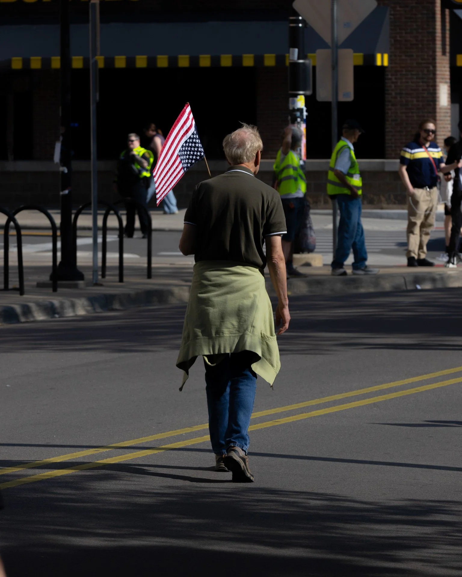 Daniel Ribar_Violet_02_1.jpg