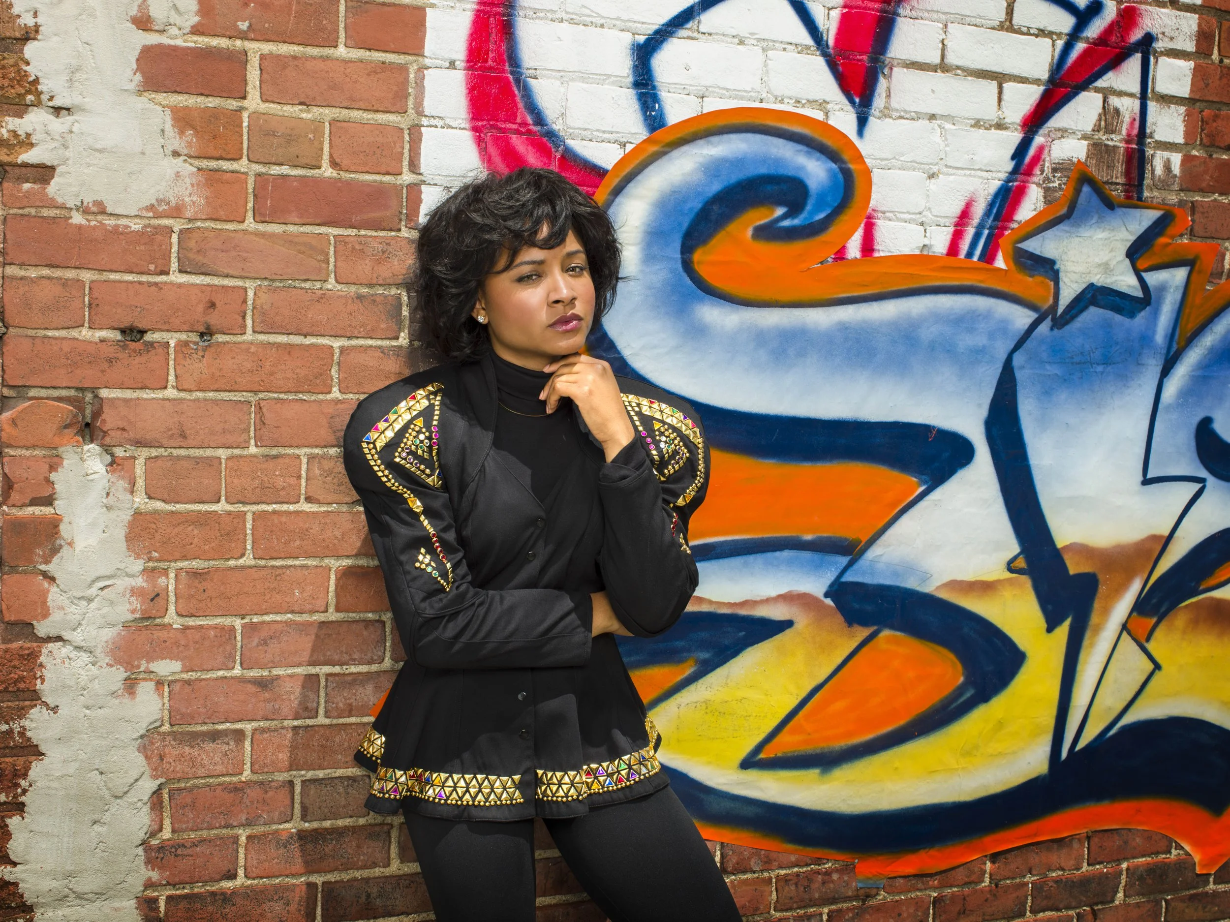 Surviving-Compton-Dre-Suge-Michelle-Rhyon-Nicole-Brown-as-Michel’le.jpg