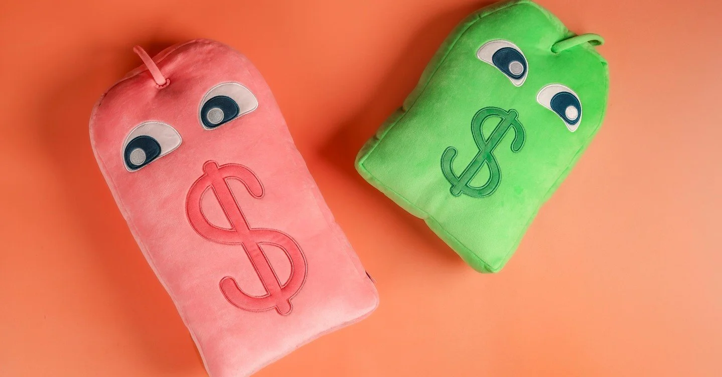 Soft, playful, minimal and instantly memorable built for everyday brand recall.

Plushies curated for CASE (Consumers Association of Singapore) that keeps branding subtle, effective &amp; huggable ☁️✨

#corporategifting #brandmerch #b2bbranding #cust