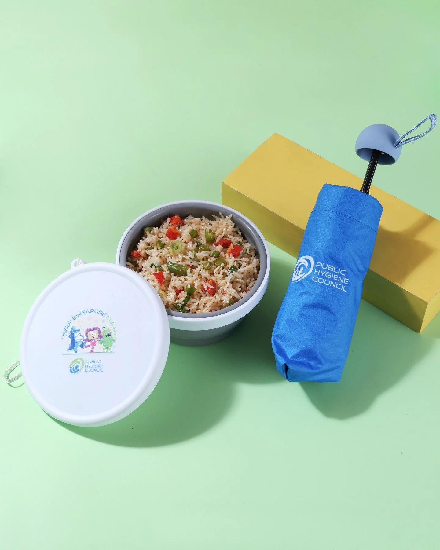 Custom merchandise for Public Hygiene Council&rsquo;s 15th anniversary campaign, &ldquo;Keep Singapore Clean.&rdquo;
Designed as part of a public awareness initiative, these products were distributed at community clean-up events and stamp booth activ