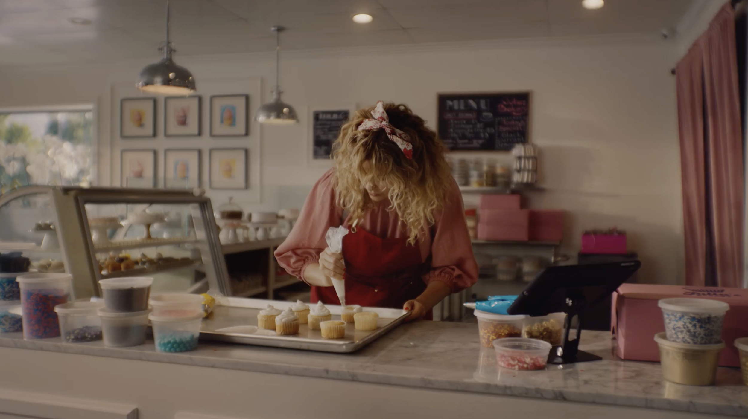 DoorDash "Coming Out Cupcakes" Commercial