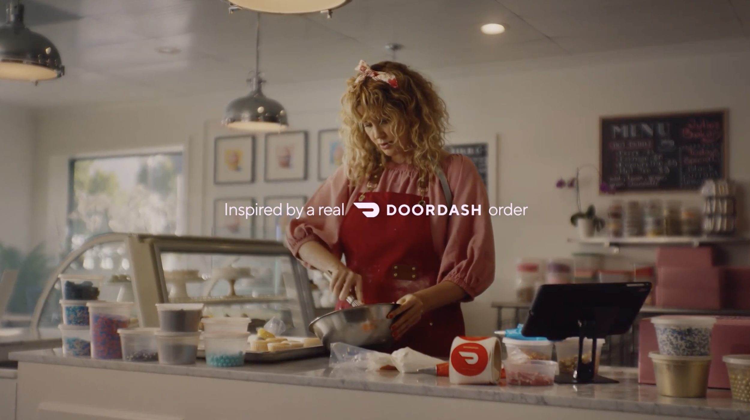 DoorDash_Cupcakes_Branded_BakeryWide_1A.png