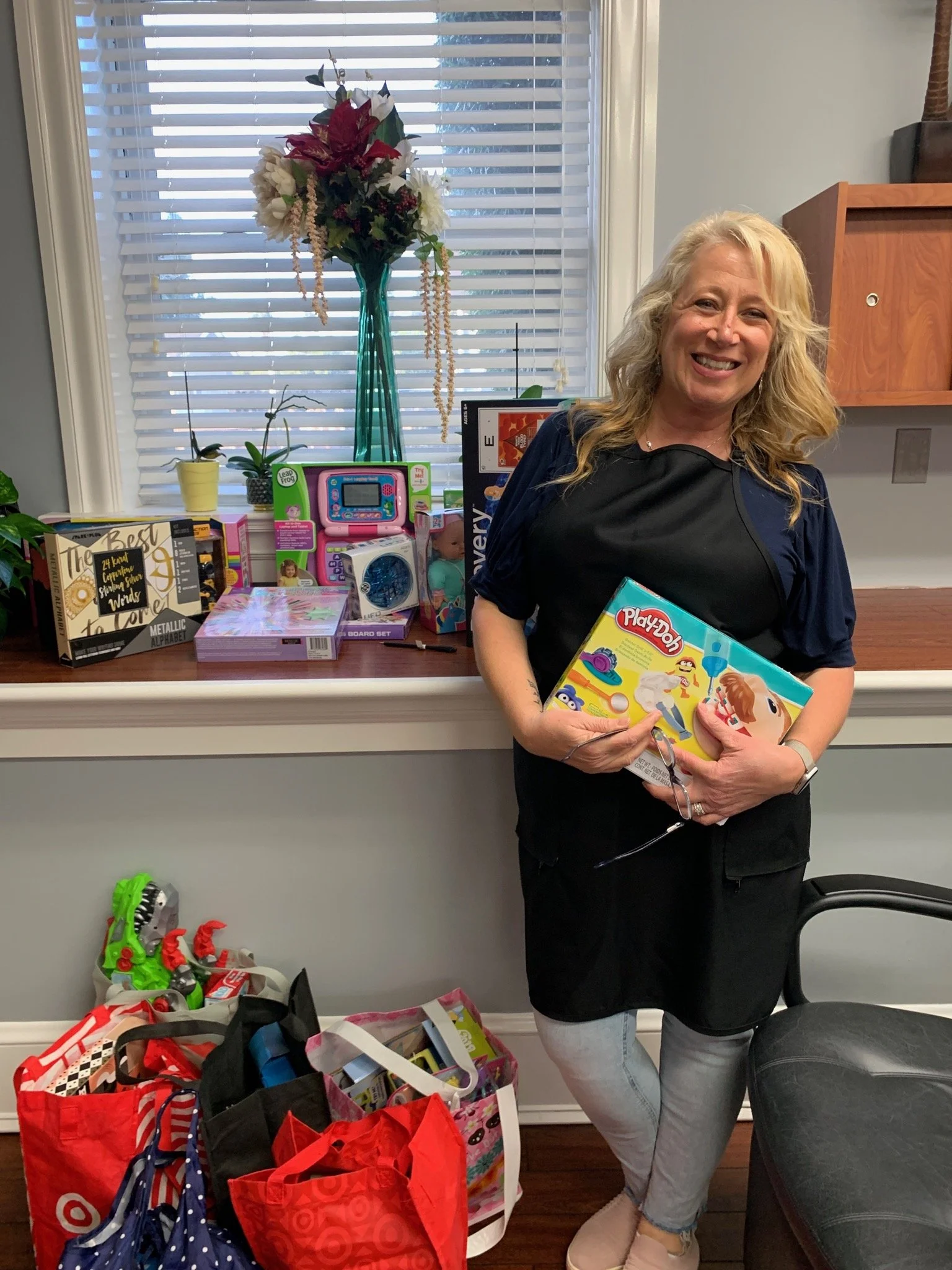 Volunteers Loving on Families at Christmas