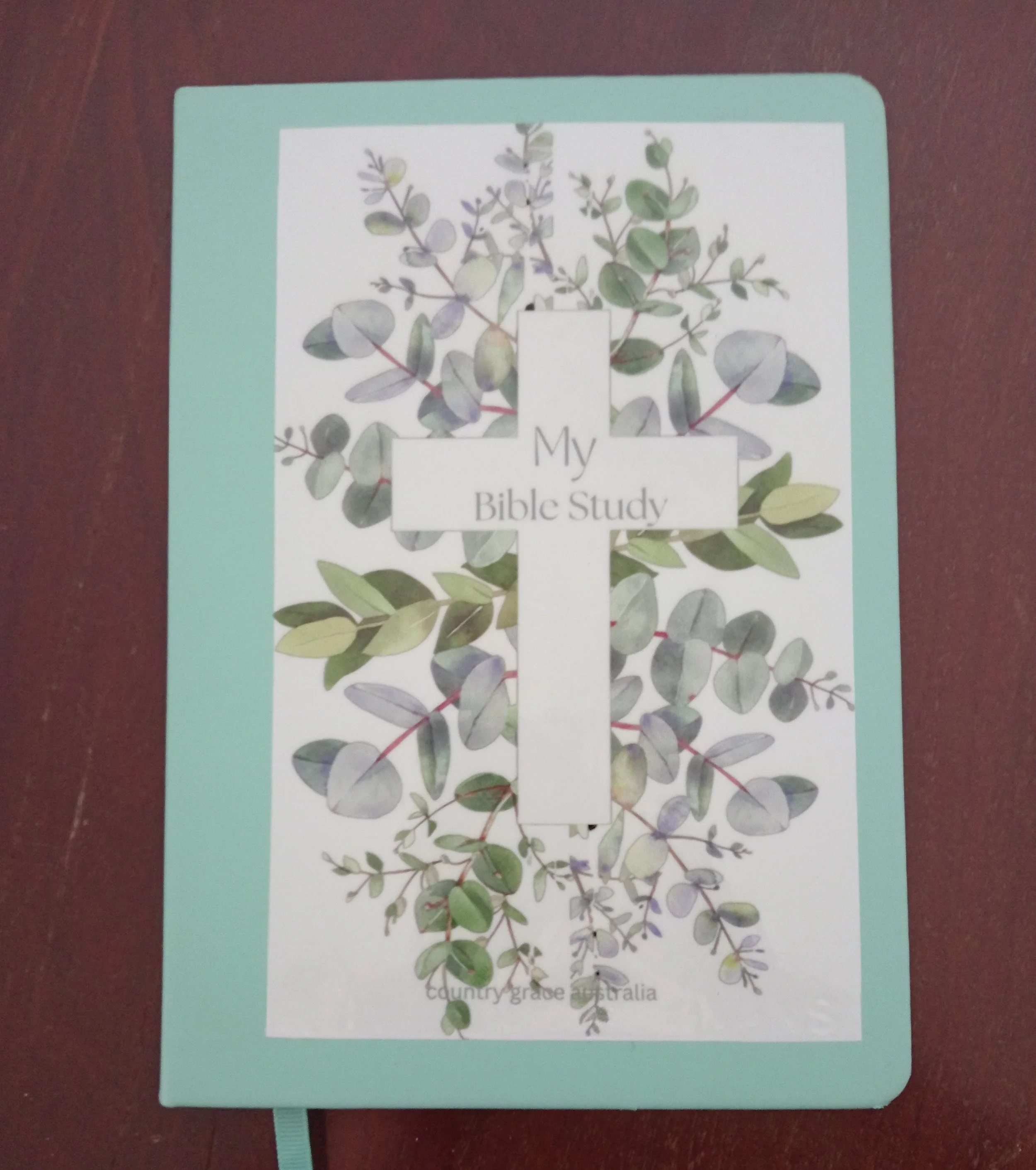 There is more to enjoy in a bundle! Inspire a Mother when she receives this Hamper Bundle with love. It’s filled with the love of God in the written word. Bundle Five Ph 7.jpg