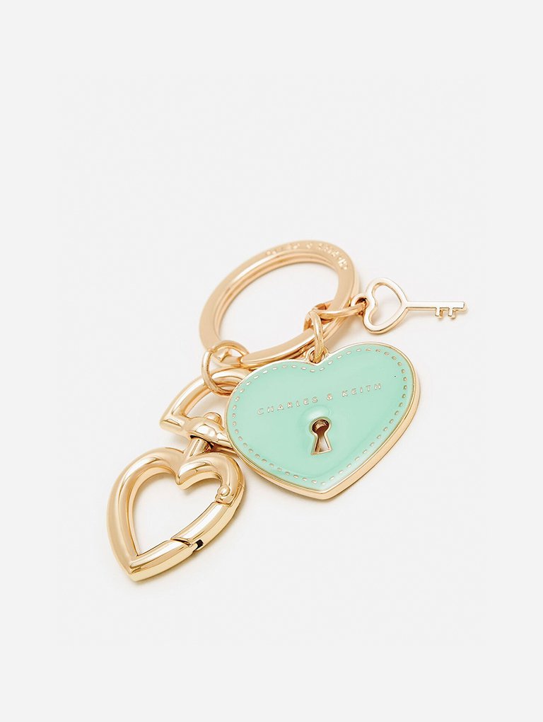 charles-keith-summer-23-grp-c-blog-17.jpg