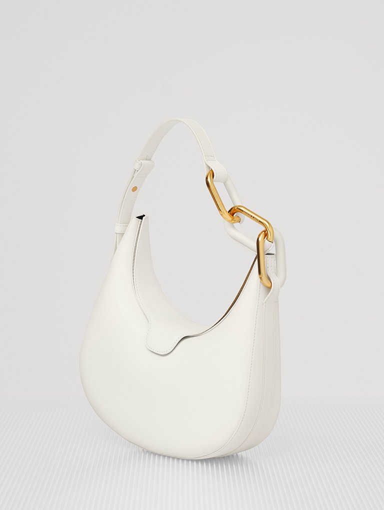 charles-keith-summer-23-grp-c-blog-06.jpg