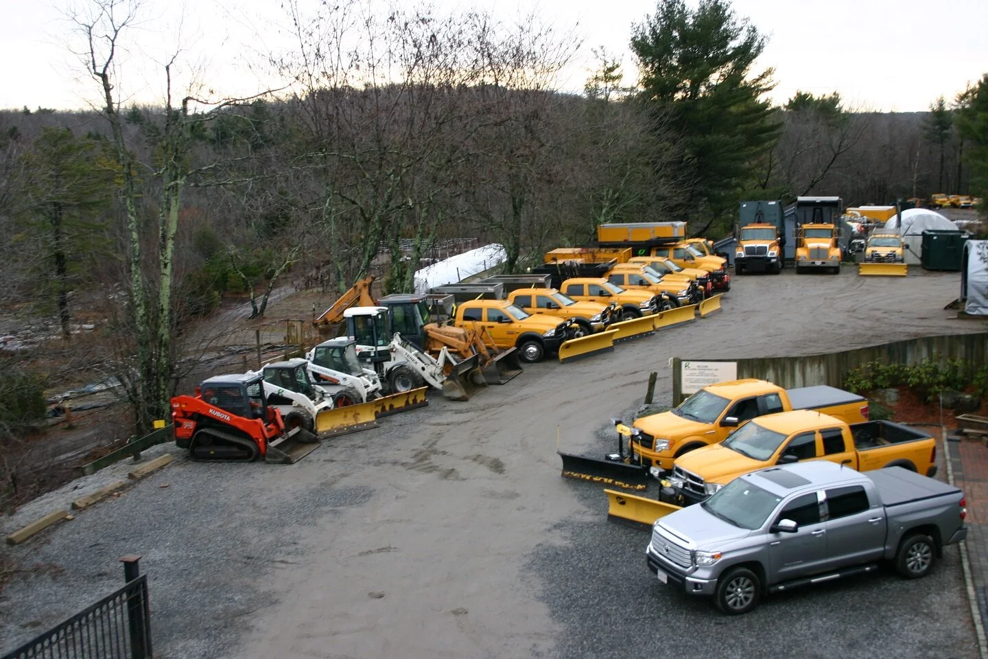 Landscaping services - commercial snow management in Holden MA