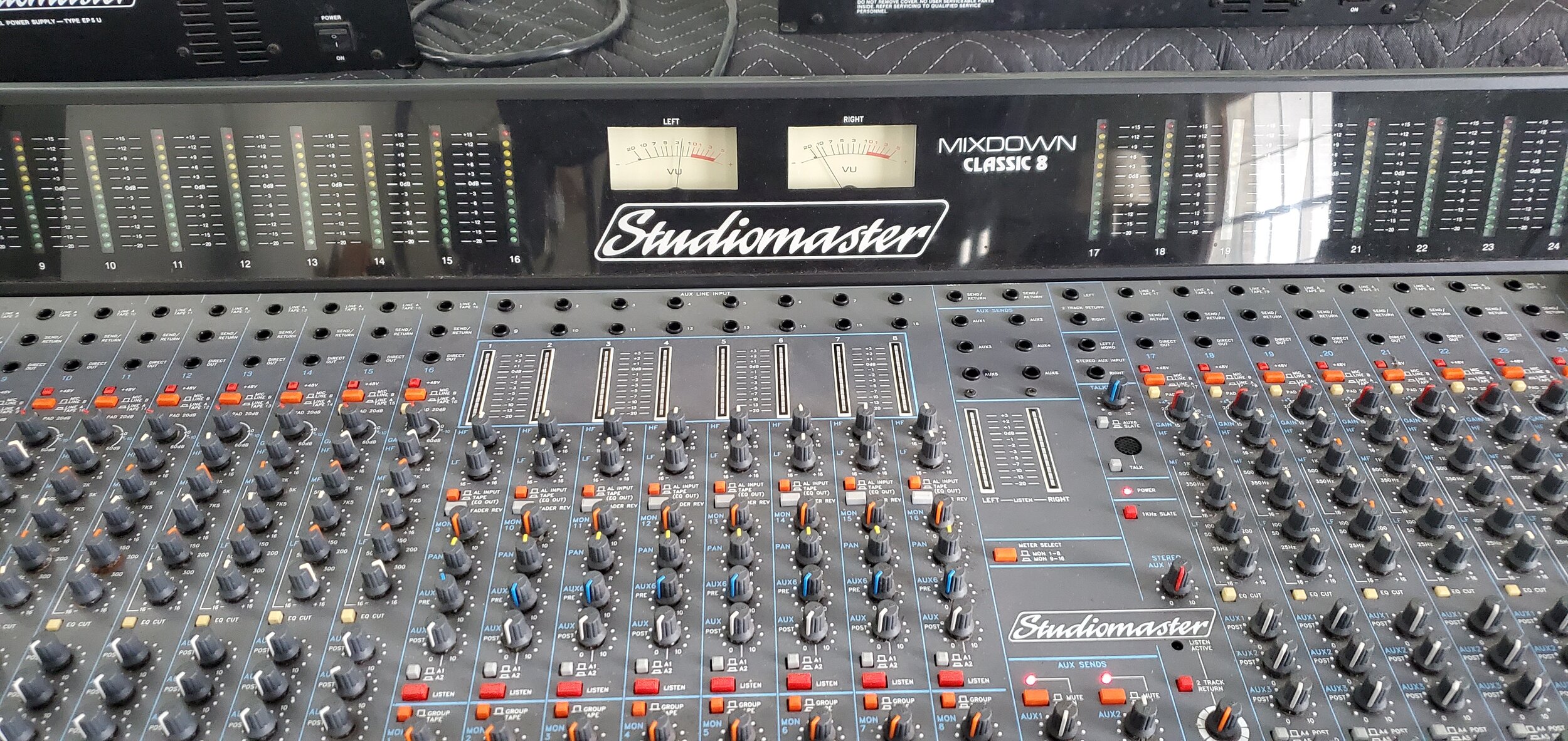 Studio Master Mix Down Classic 8 — Musicians